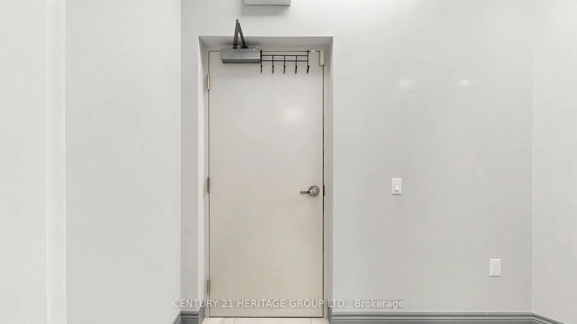 9205 Yonge Street #Level 1 unit 9 (NE-1)
