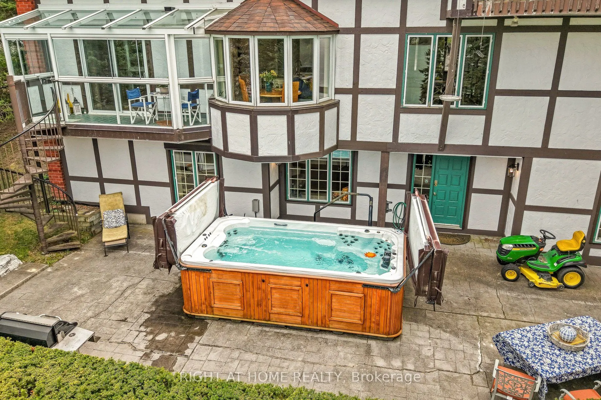 566 Sunset Beach Road