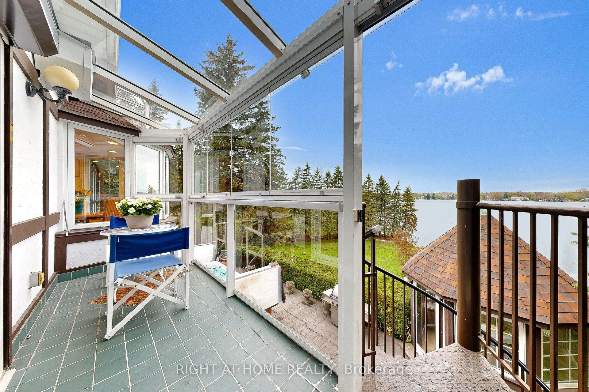 566 Sunset Beach Road