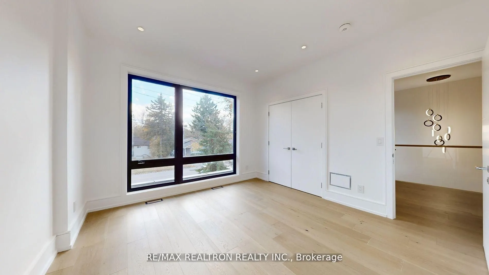 84 Murray Drive