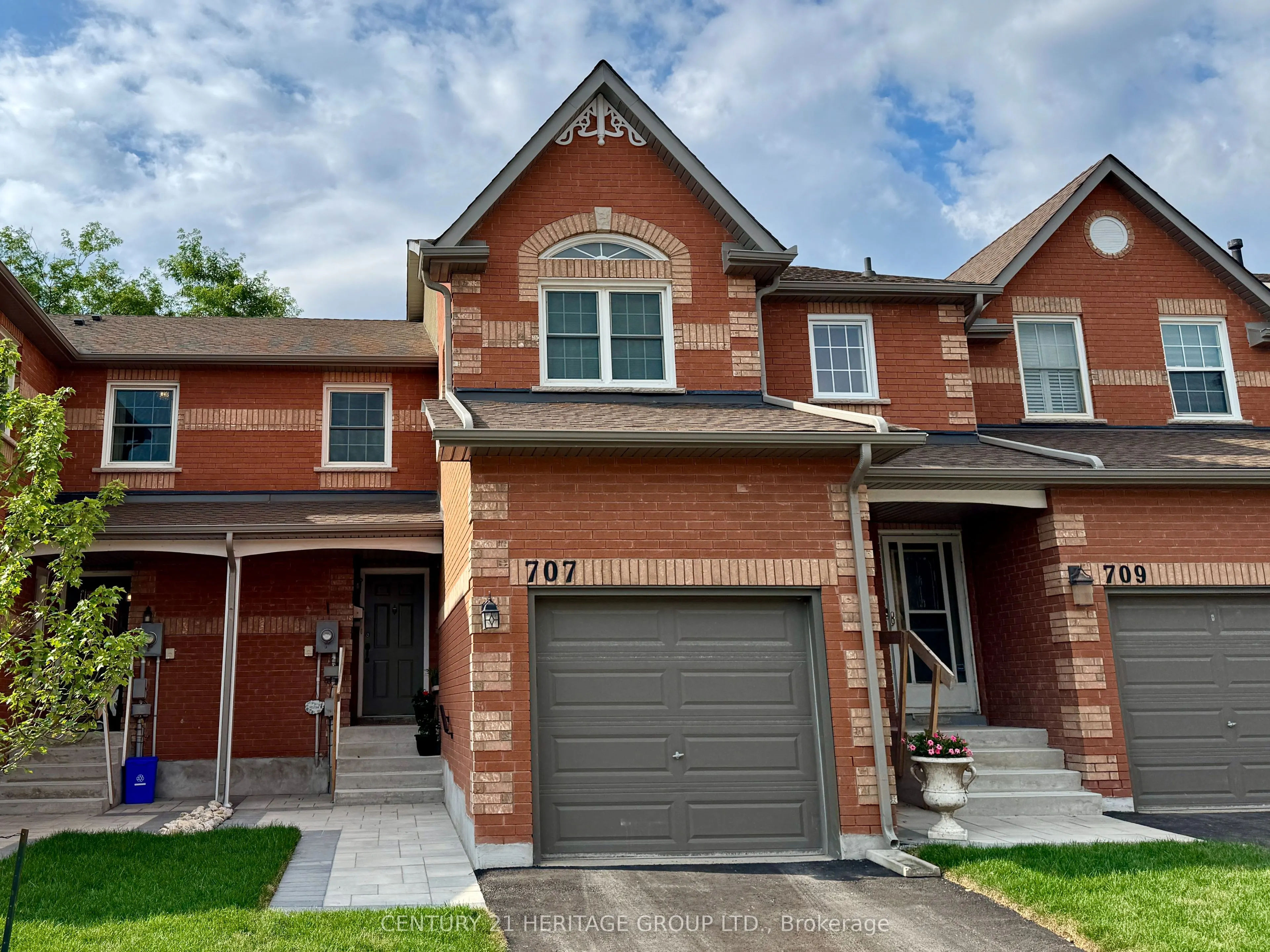 707 Caradonna Crescent #35