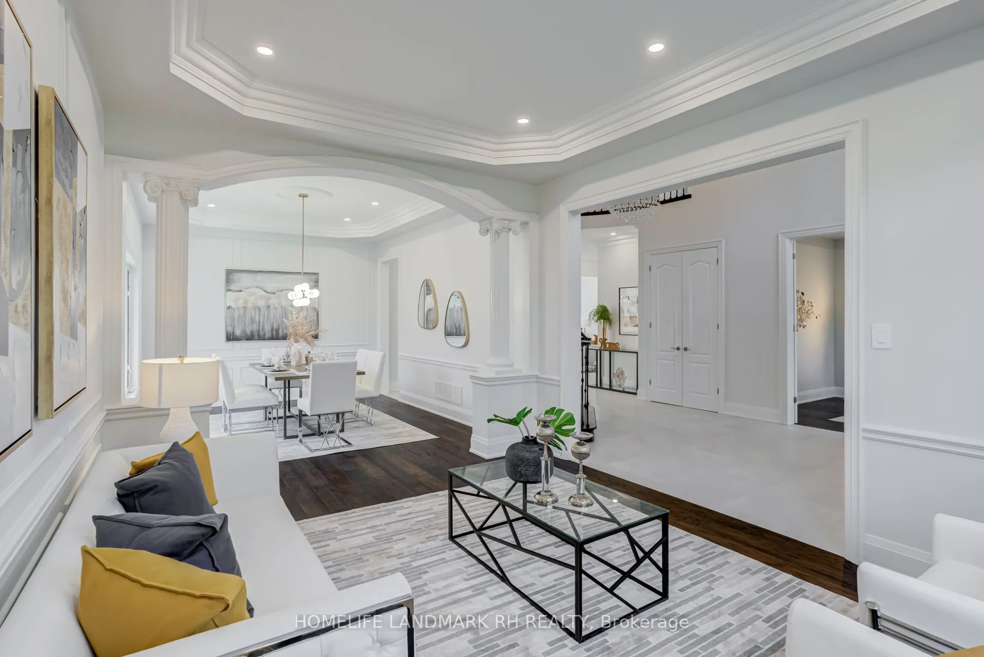 385 Kennedy Street W