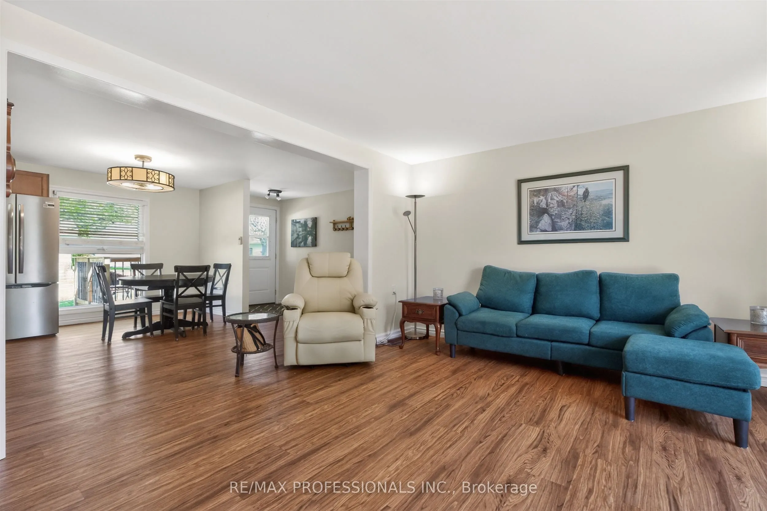 7 Tamarack Court