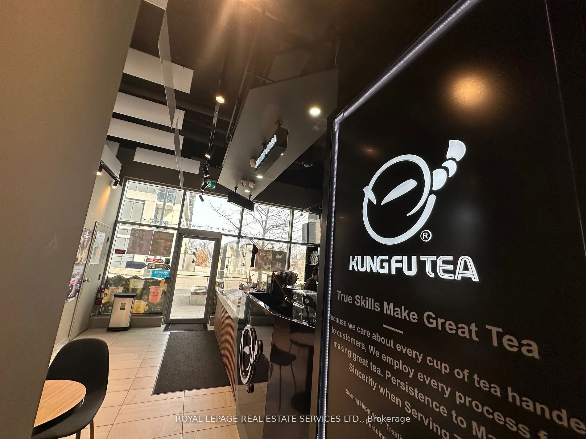 7163 Yonge Street #101