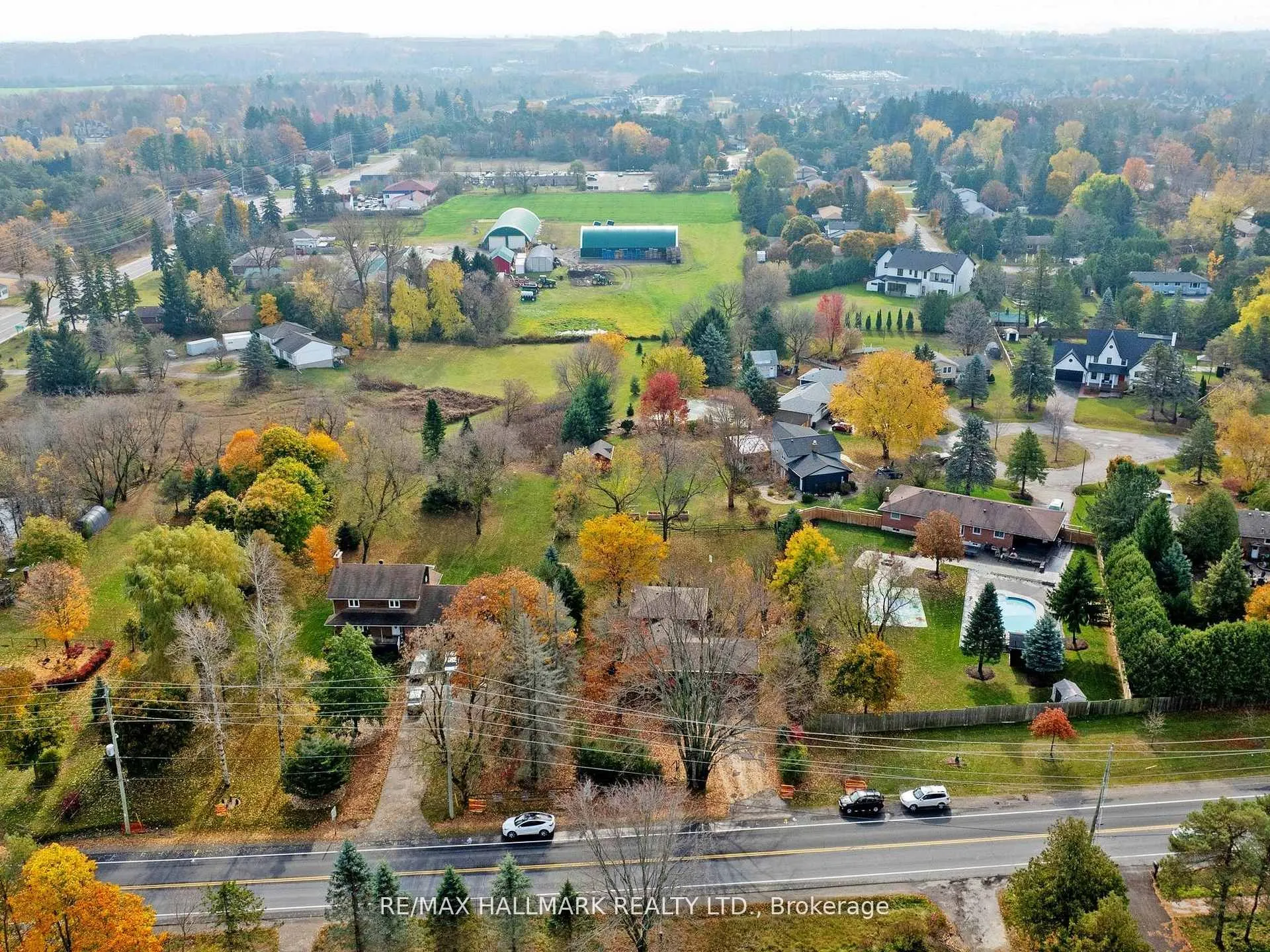 5193 Aurora Road