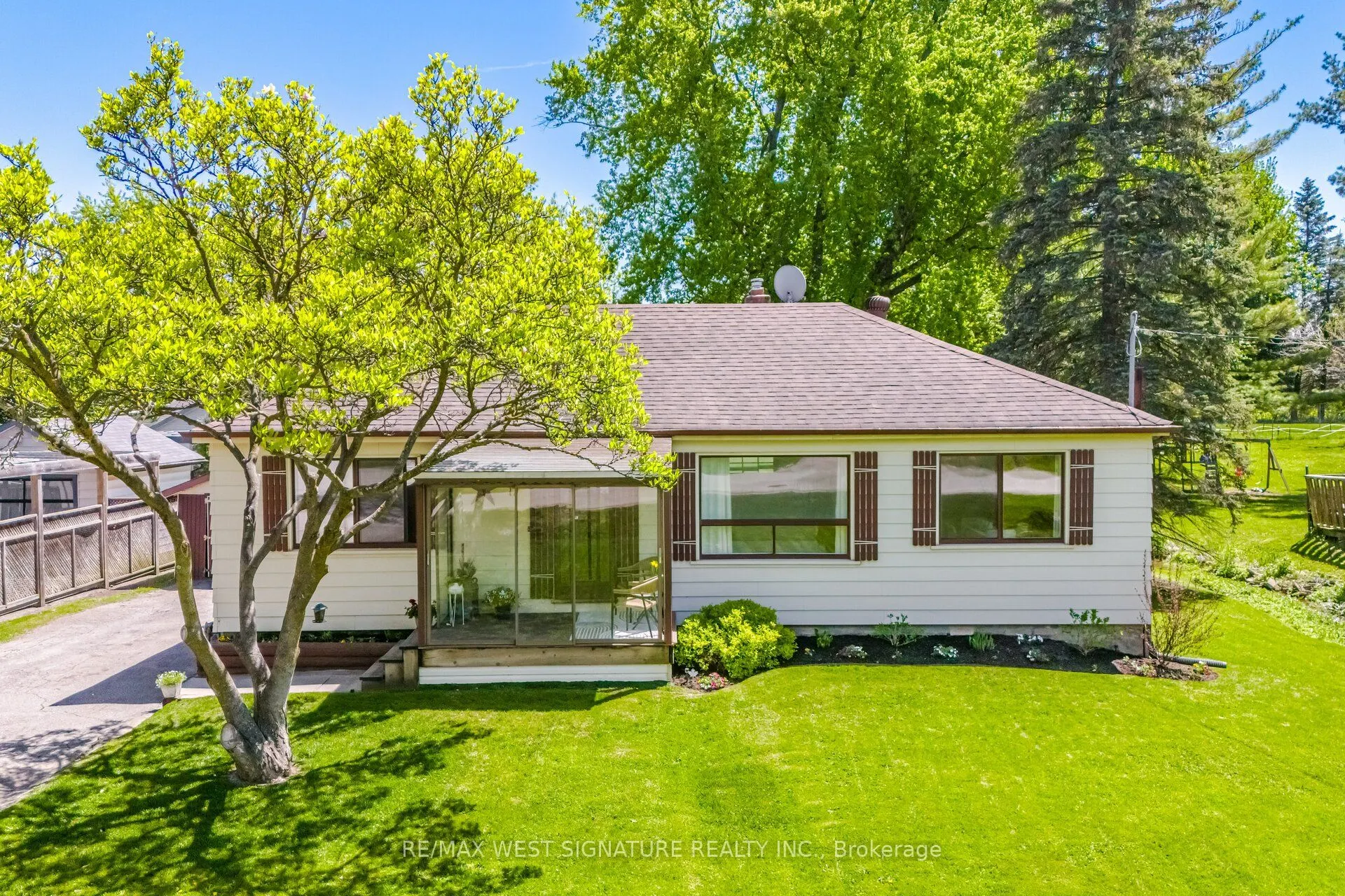 17 Faris Avenue