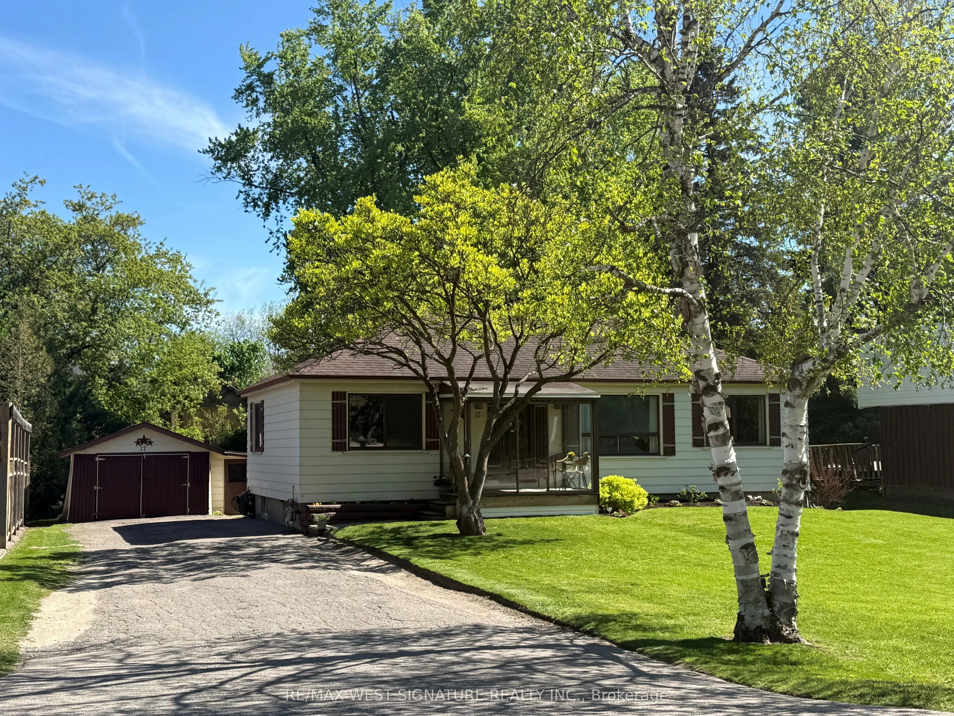 17 Faris Avenue