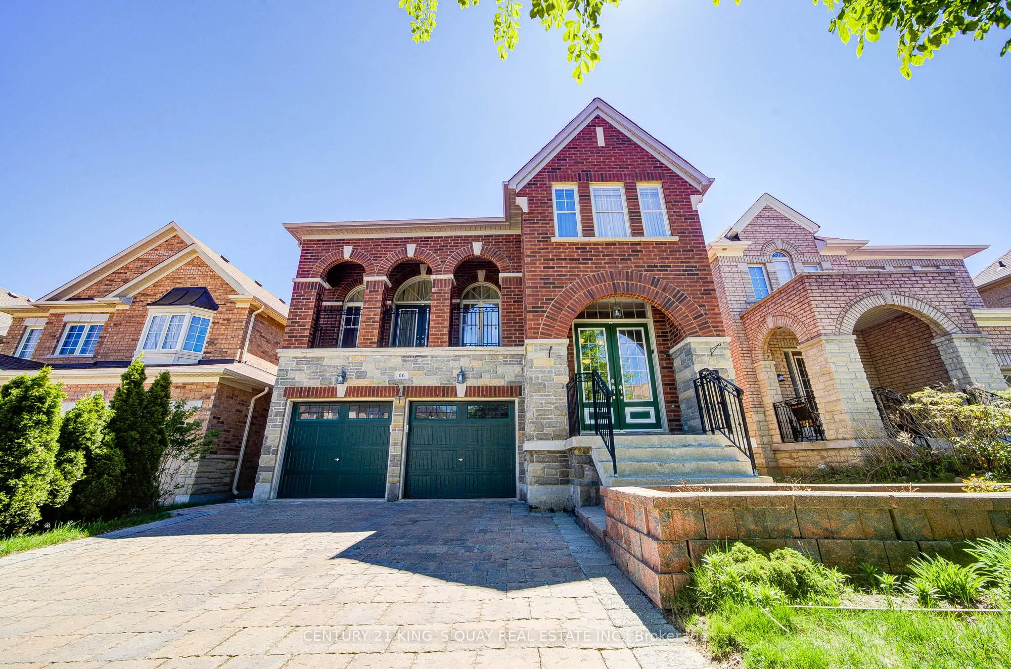 66 Bush Ridges Avenue