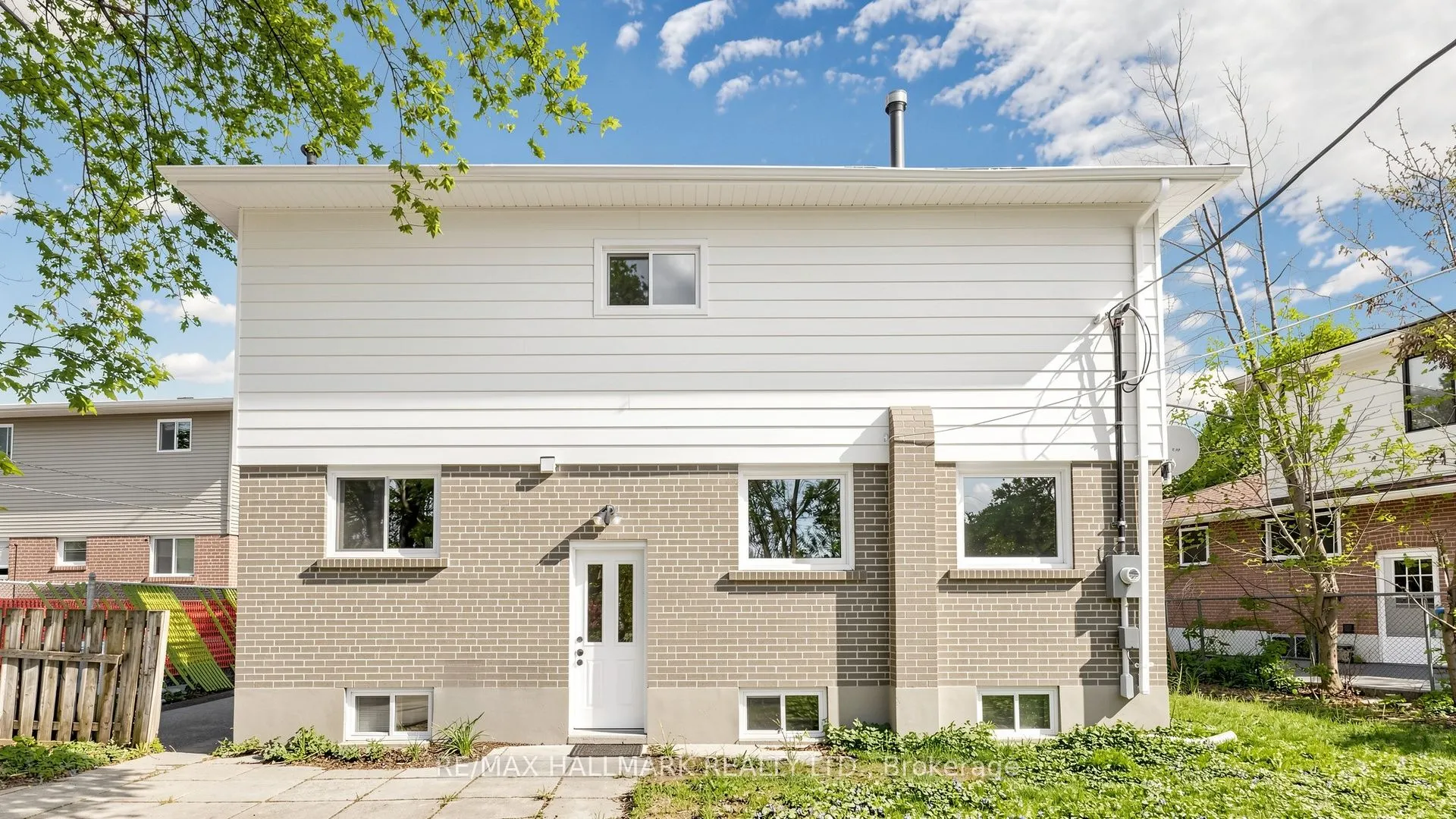 46 Collins Crescent