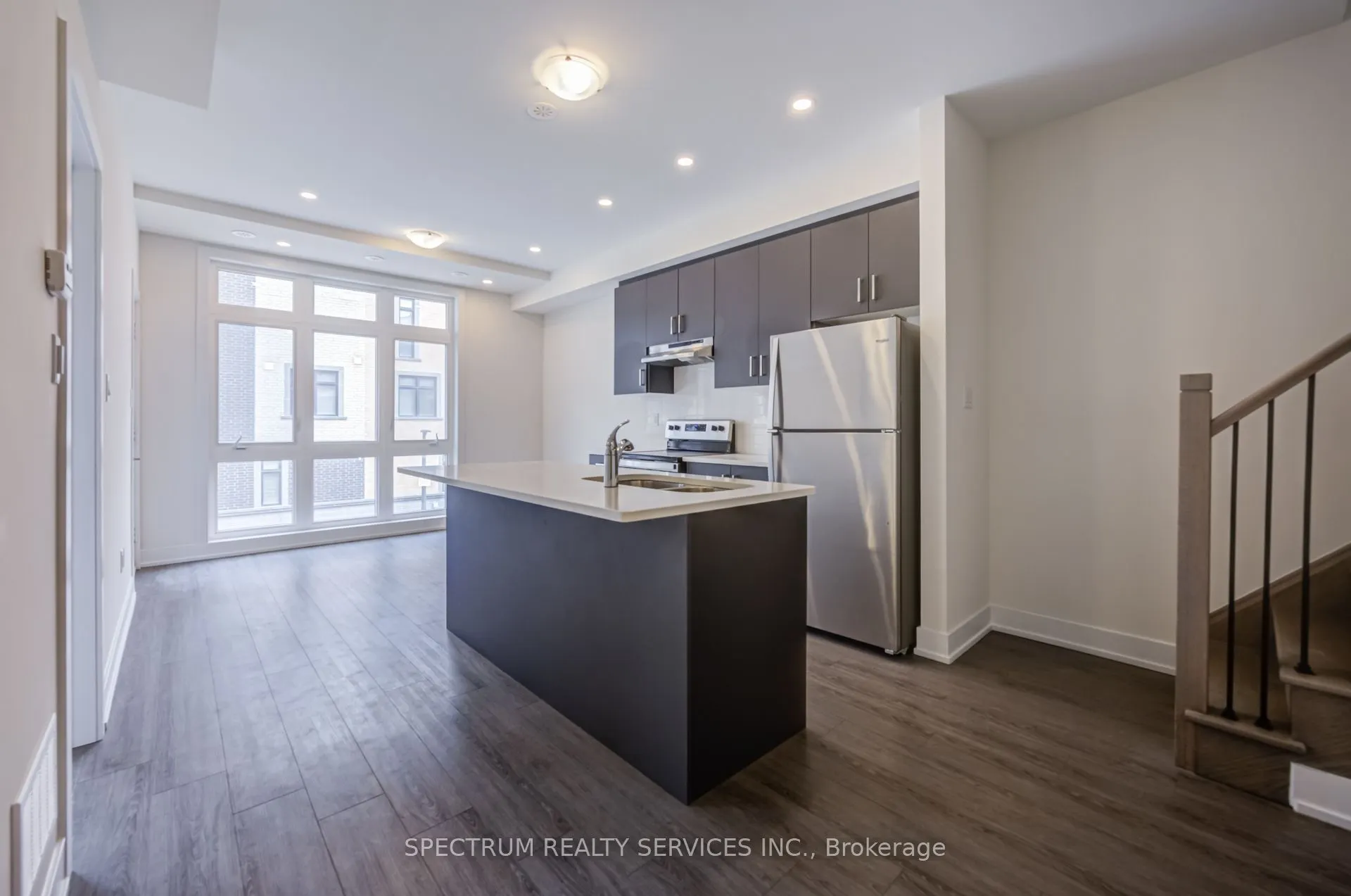7 Phelps Lane #3