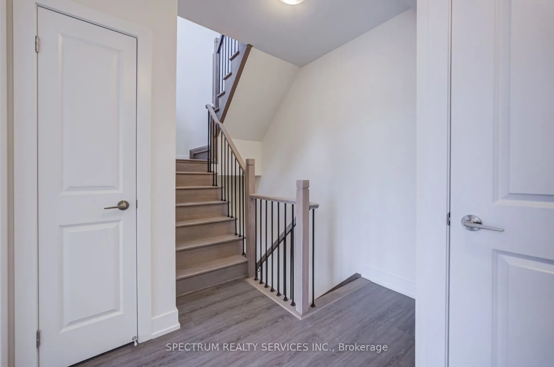 7 Phelps Lane #3