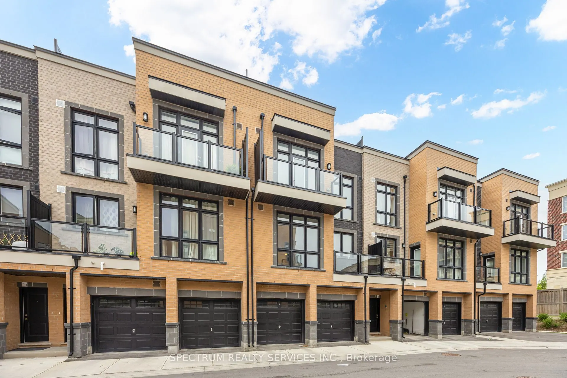 7 Phelps Lane #3