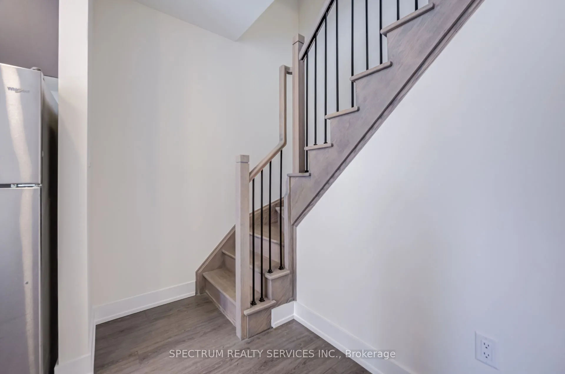 7 Phelps Lane #3