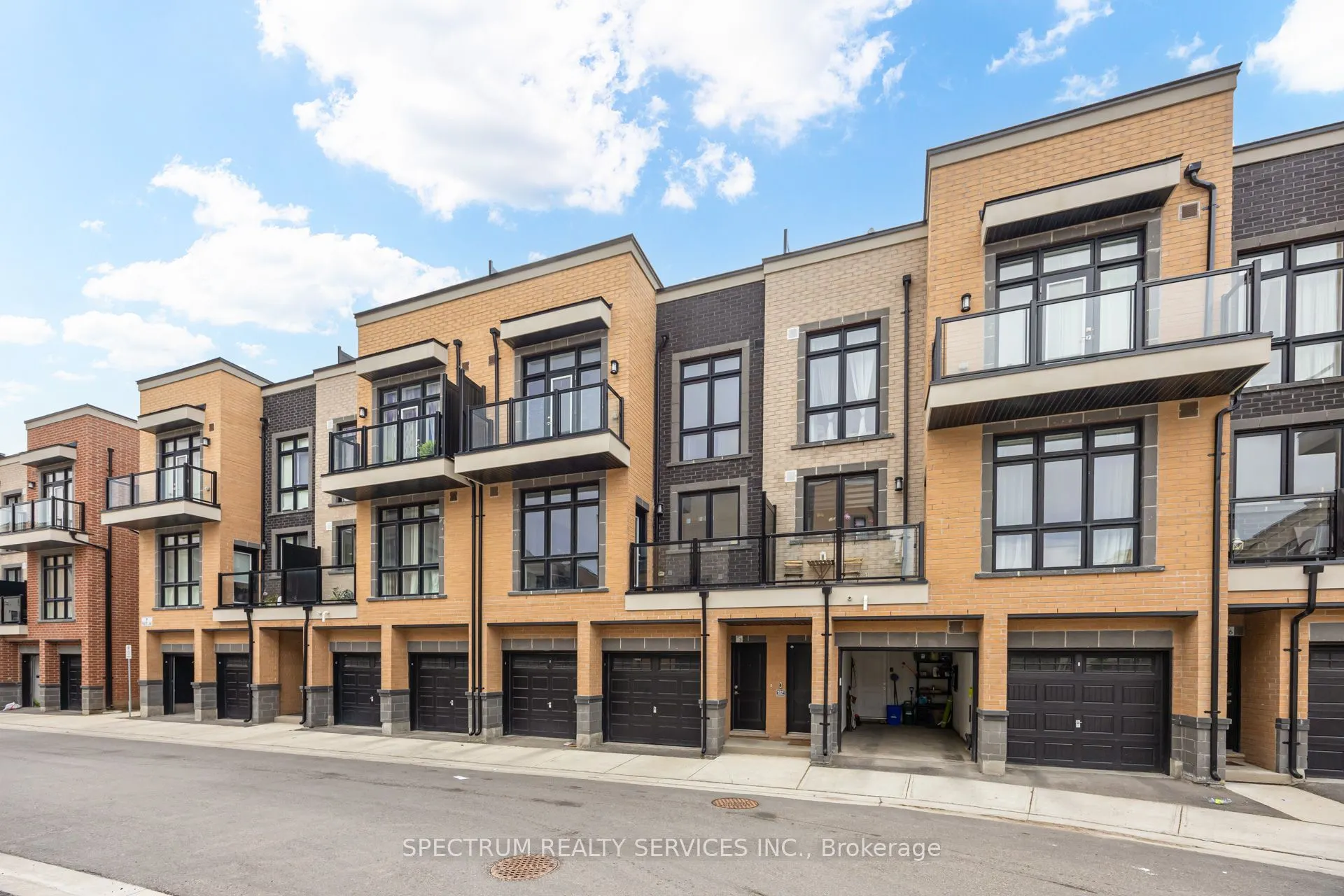 7 Phelps Lane #3