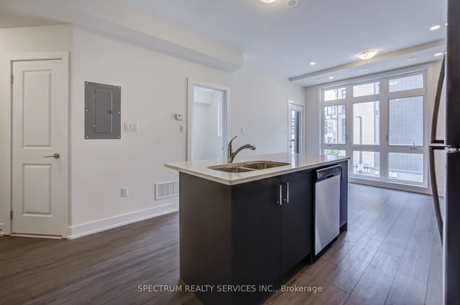 7 Phelps Lane #3