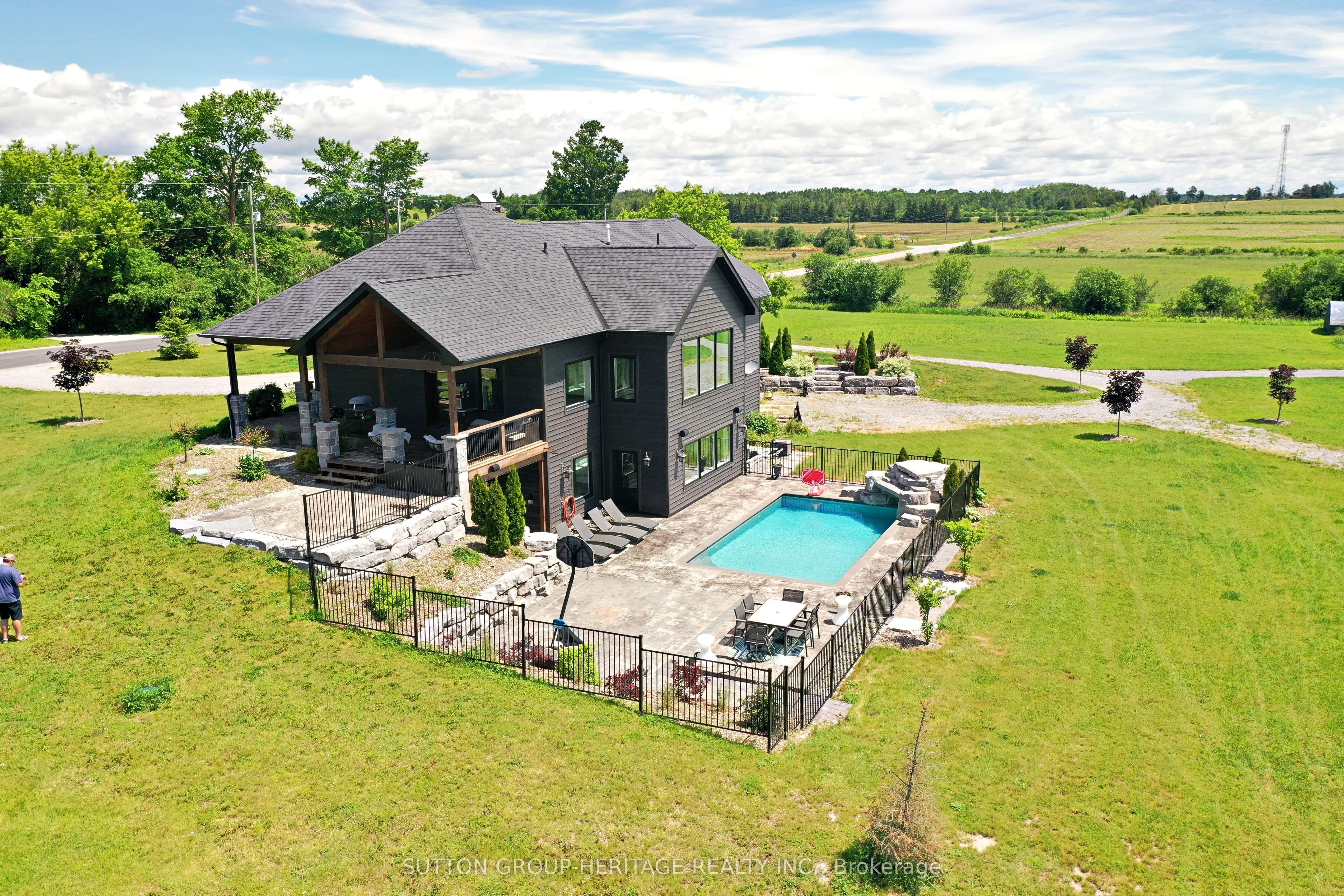 1766 Concession 13 Road