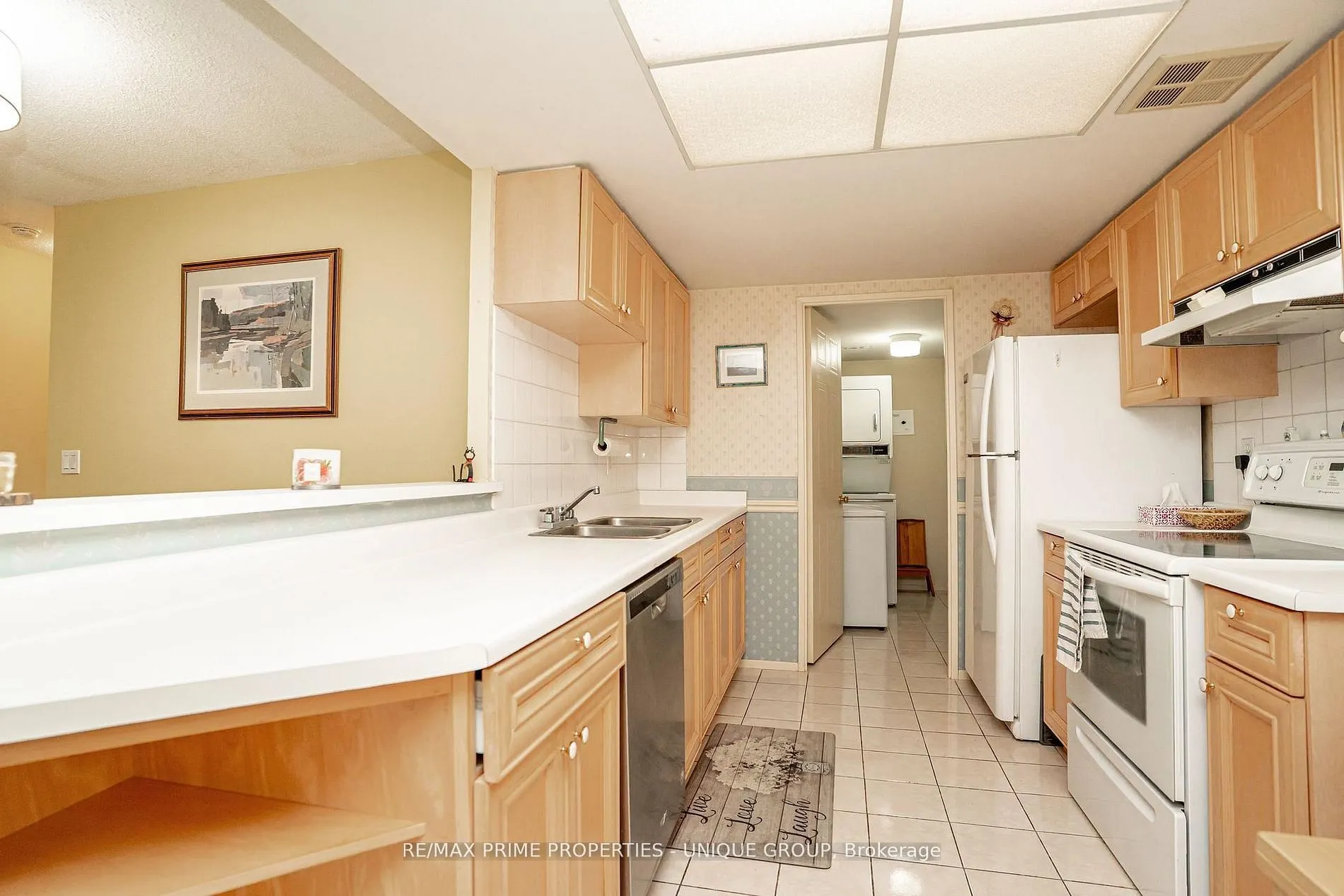 33 Weldrick Road E #209