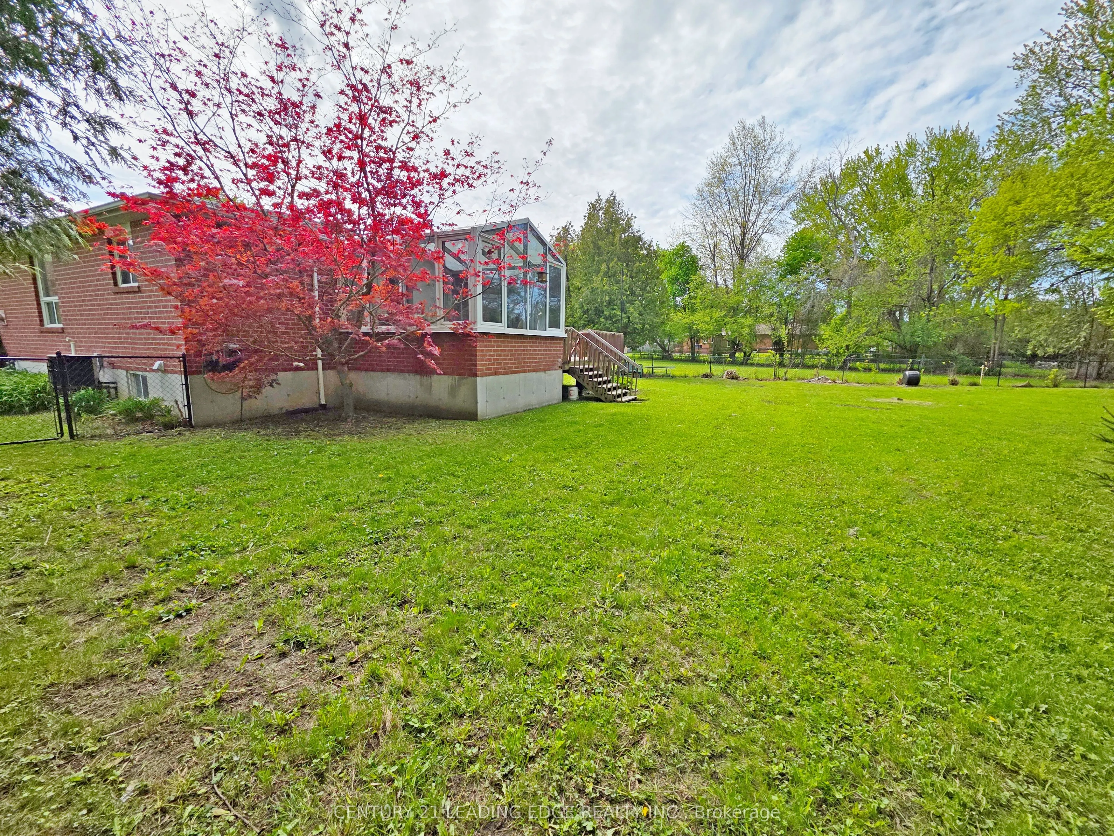 4 Bay Court