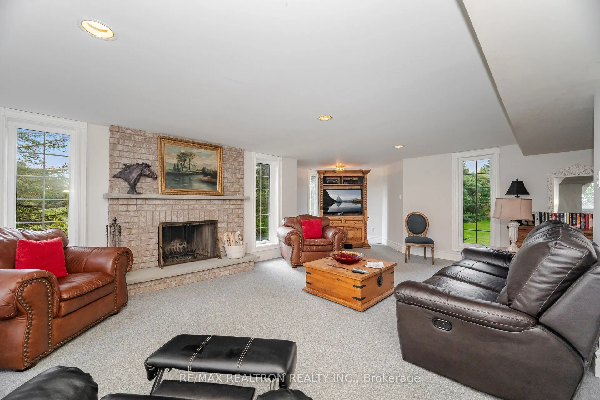 95 Loch Erne Lane