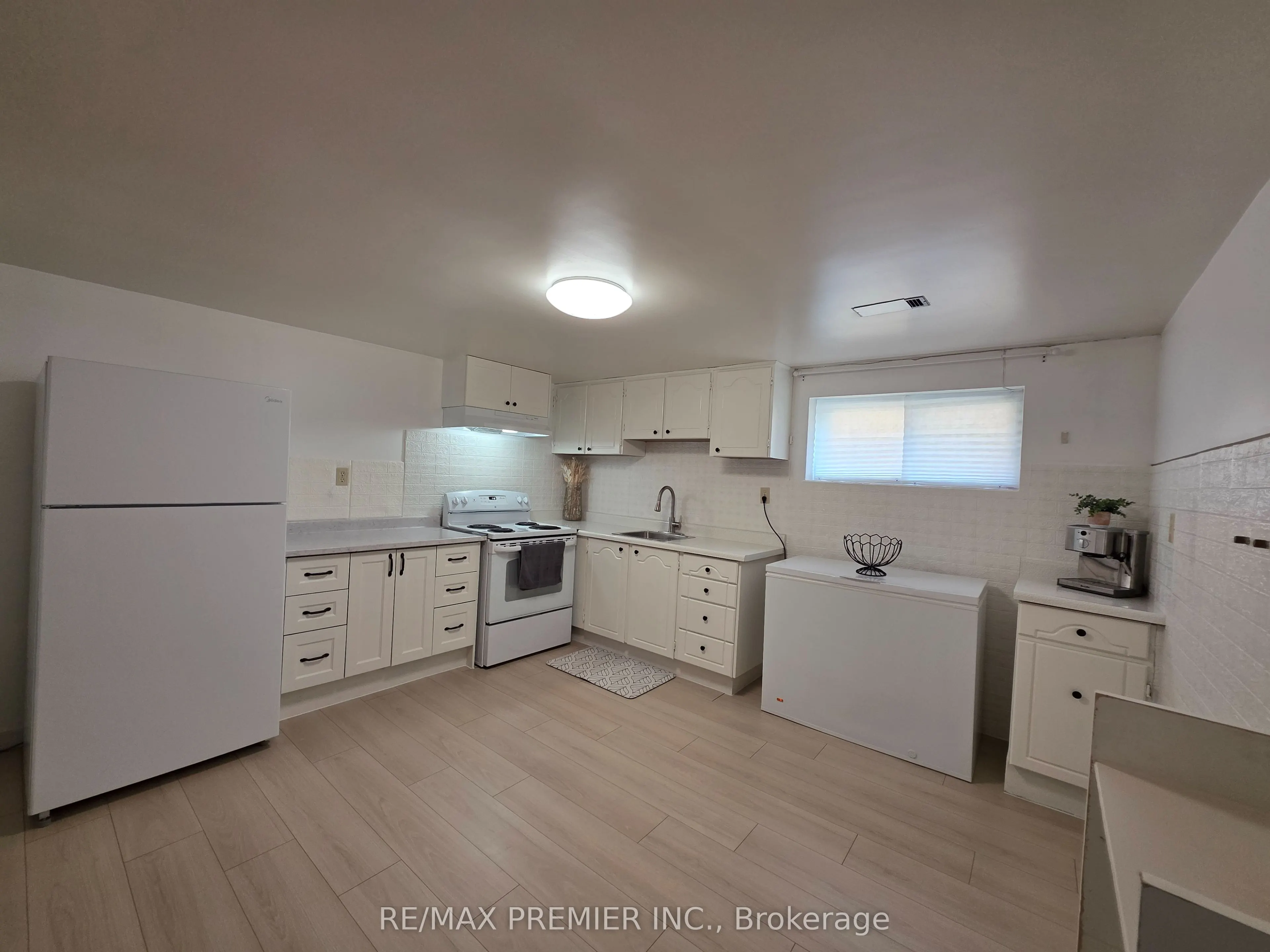 86 Harris Crescent #Bsmt