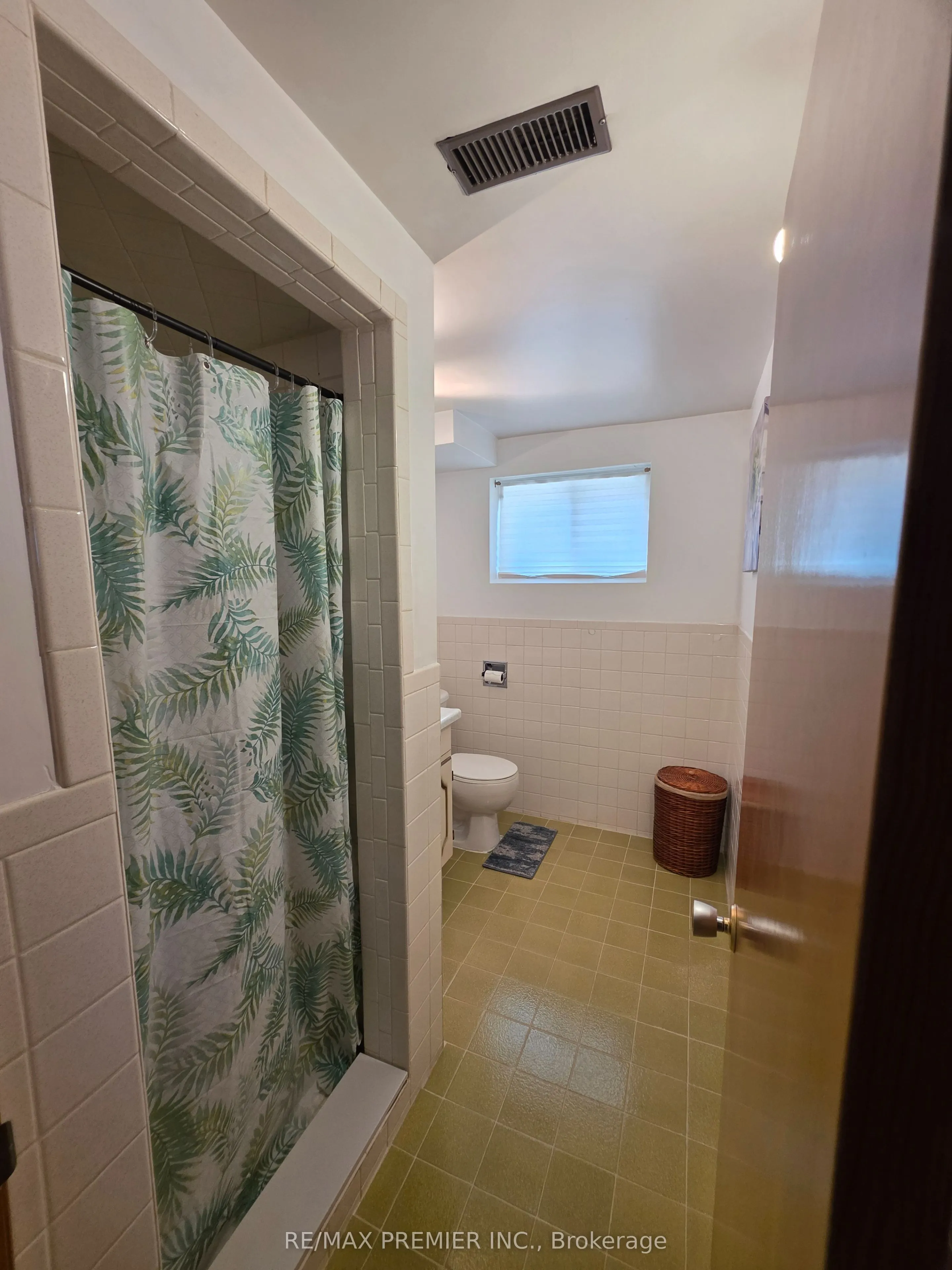 86 Harris Crescent #Bsmt