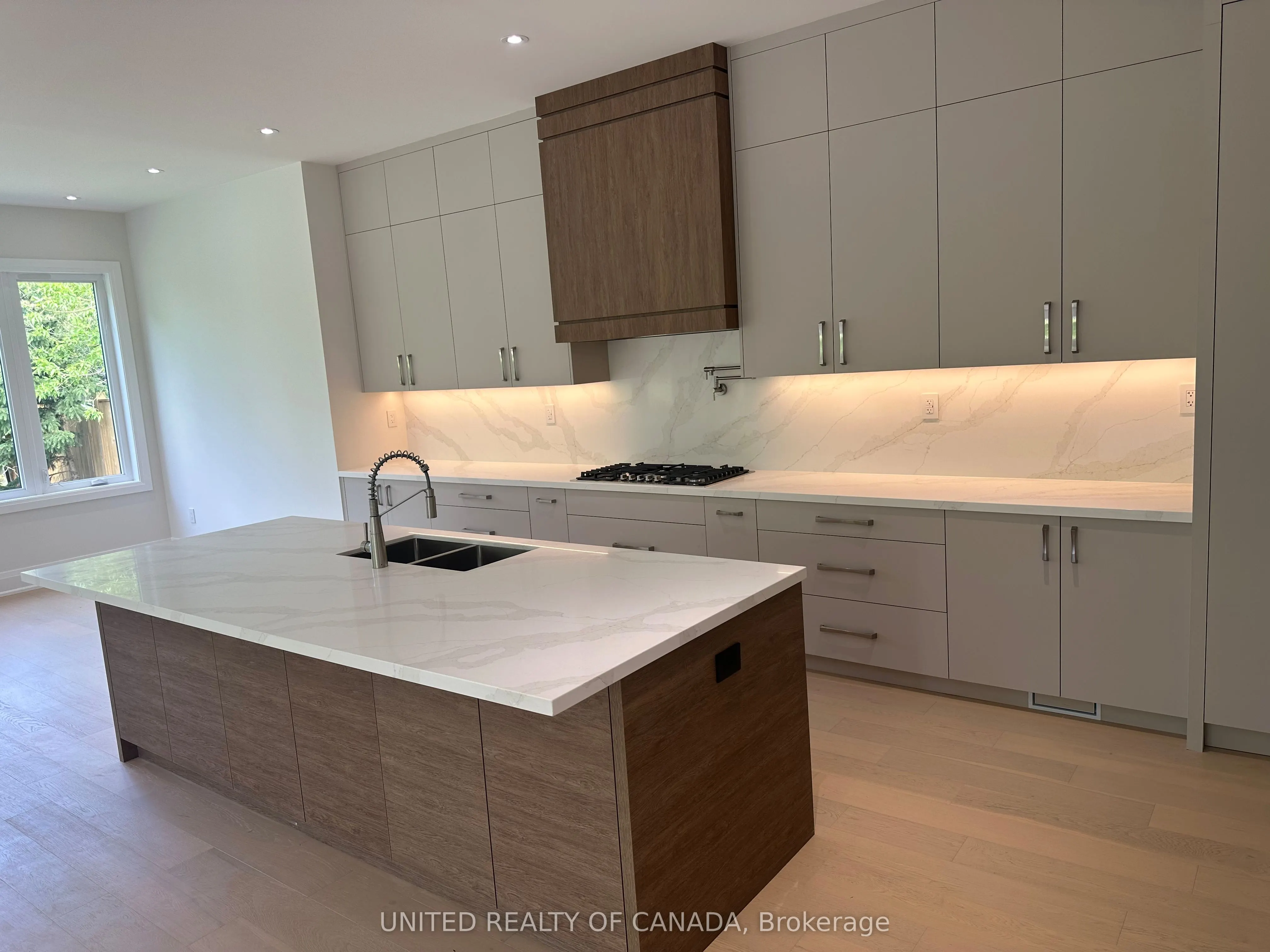 5 Cedar Crescent