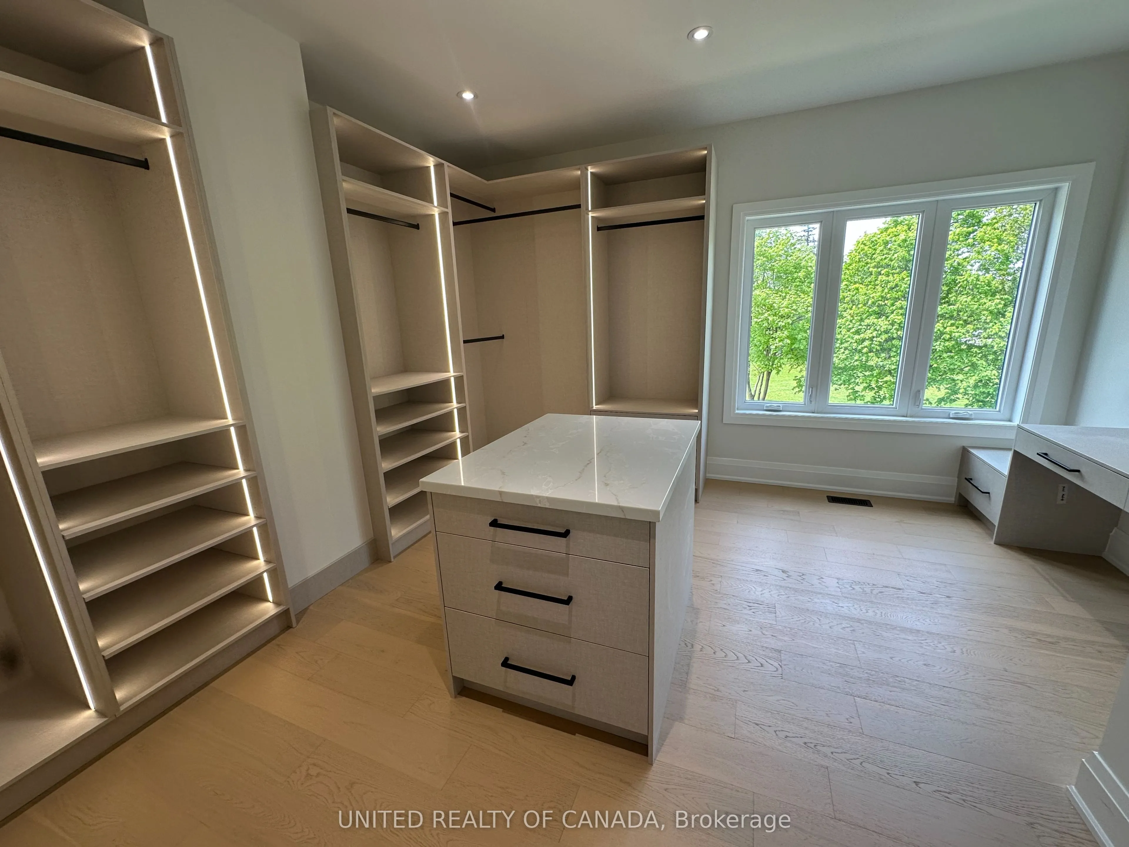 5 Cedar Crescent