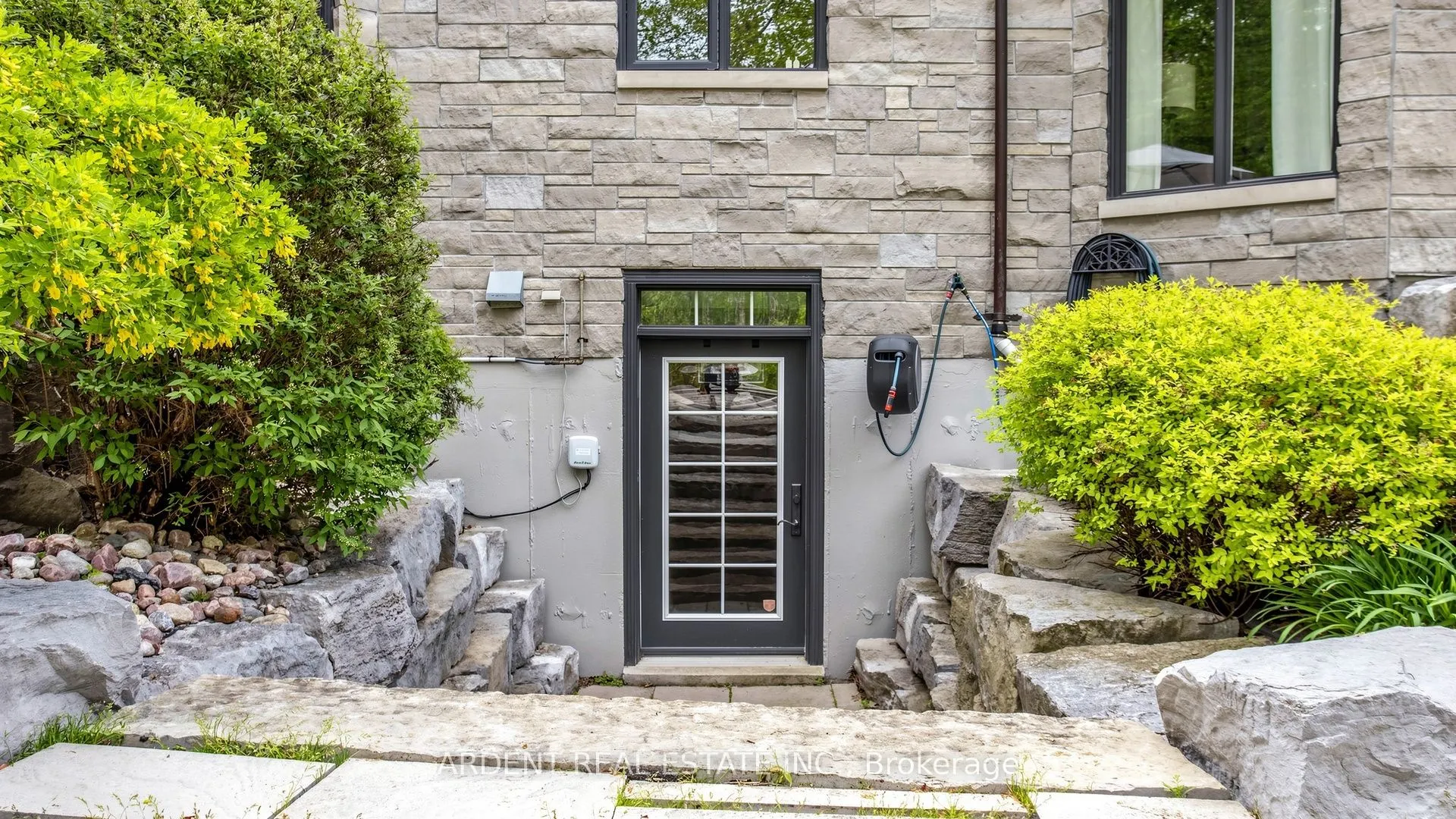 156 Willow Farm Lane