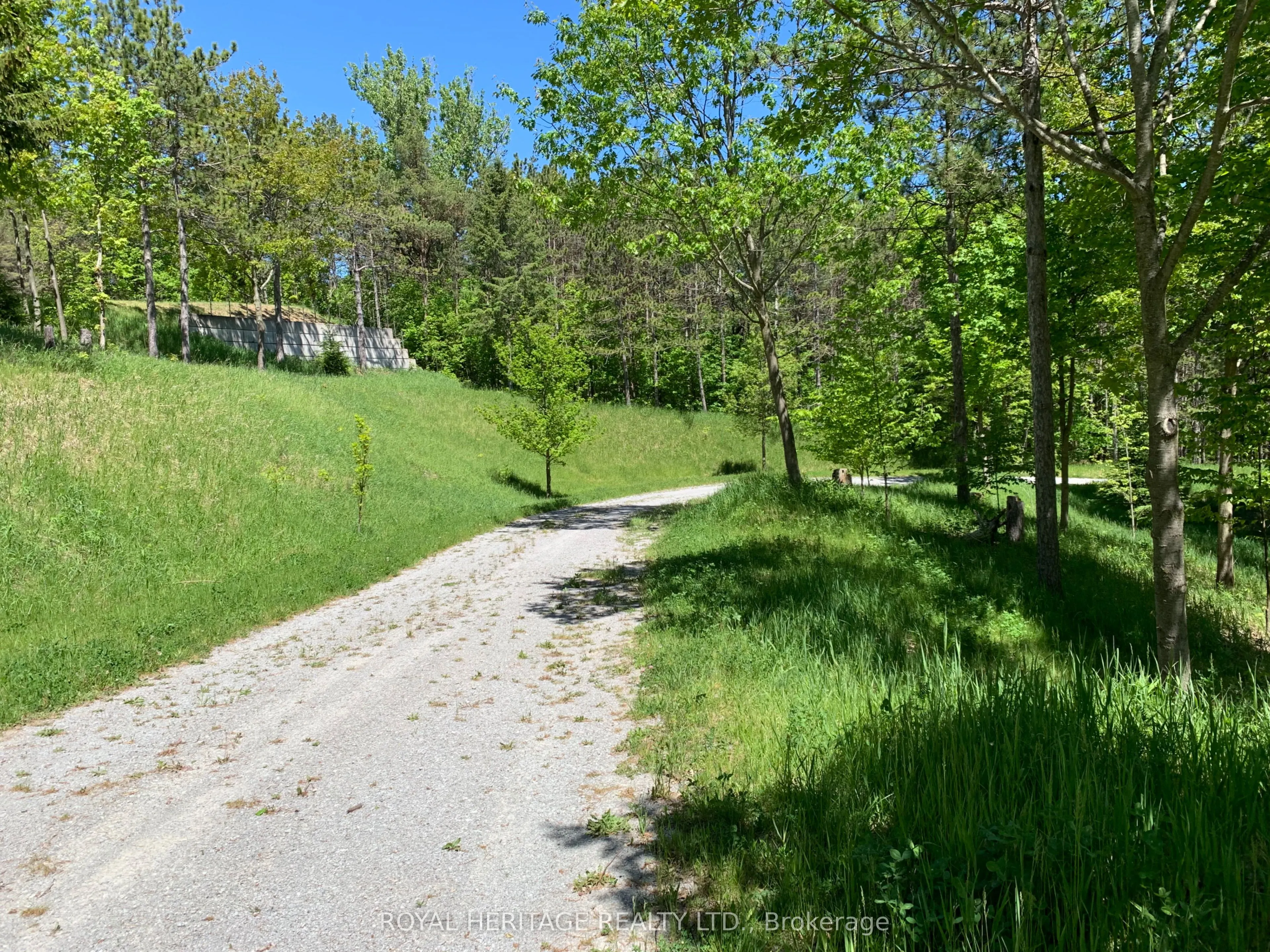 6677 CONCESSION 2 Road