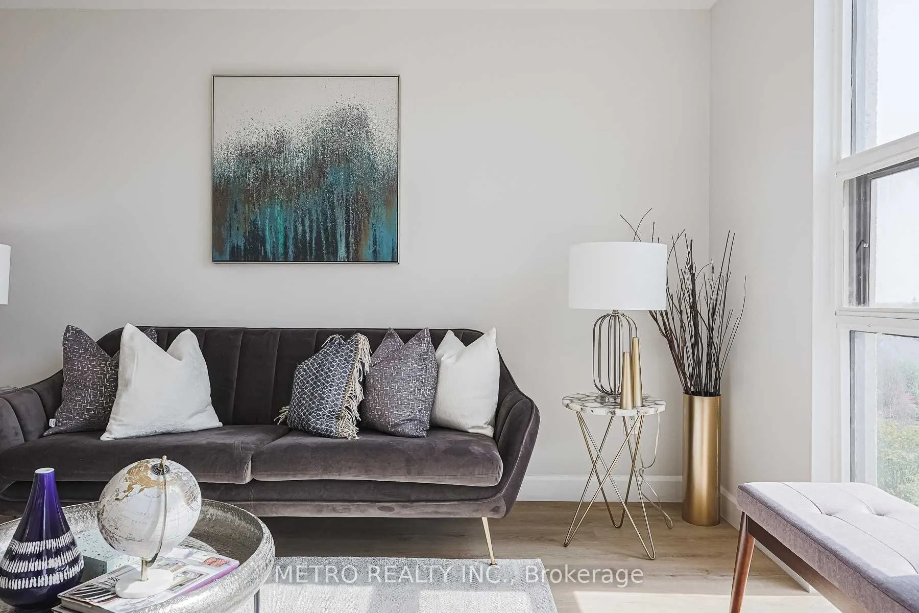 30 Harding Boulevard #706