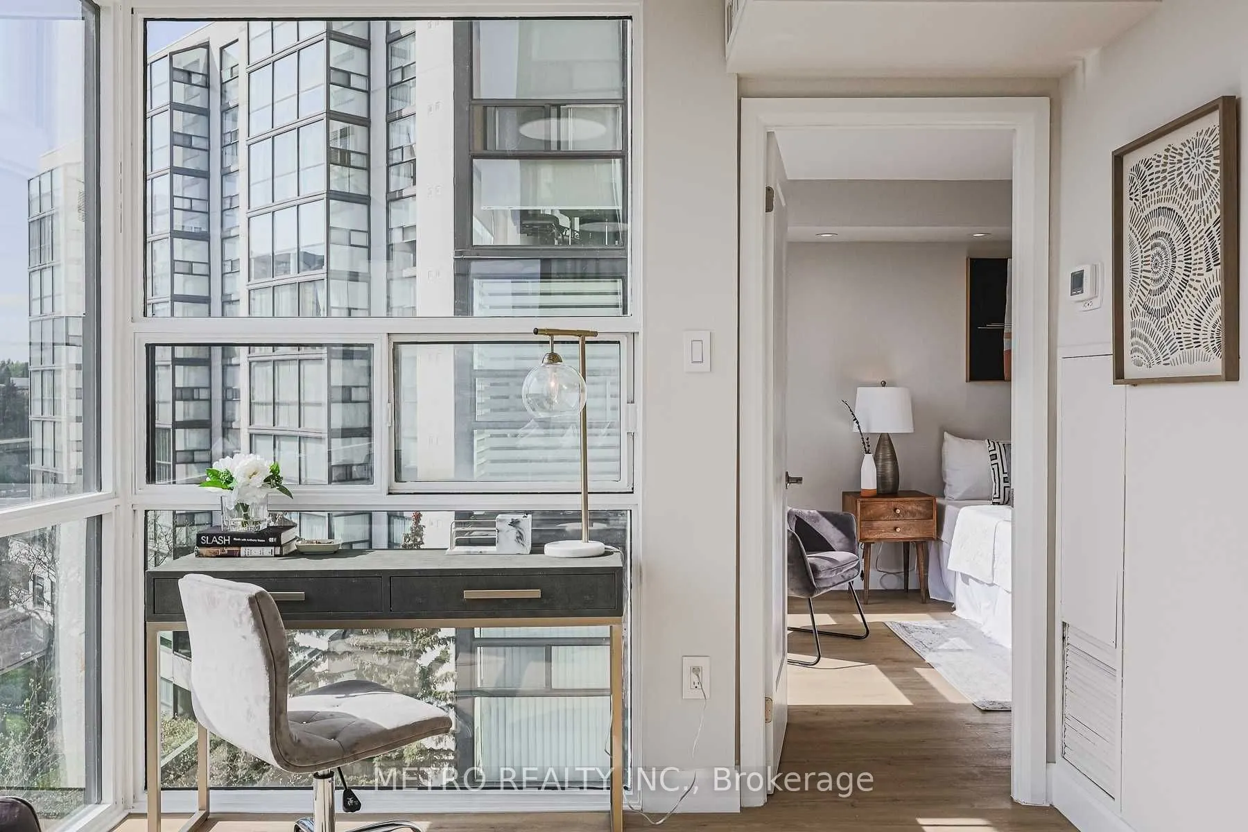 30 Harding Boulevard #706