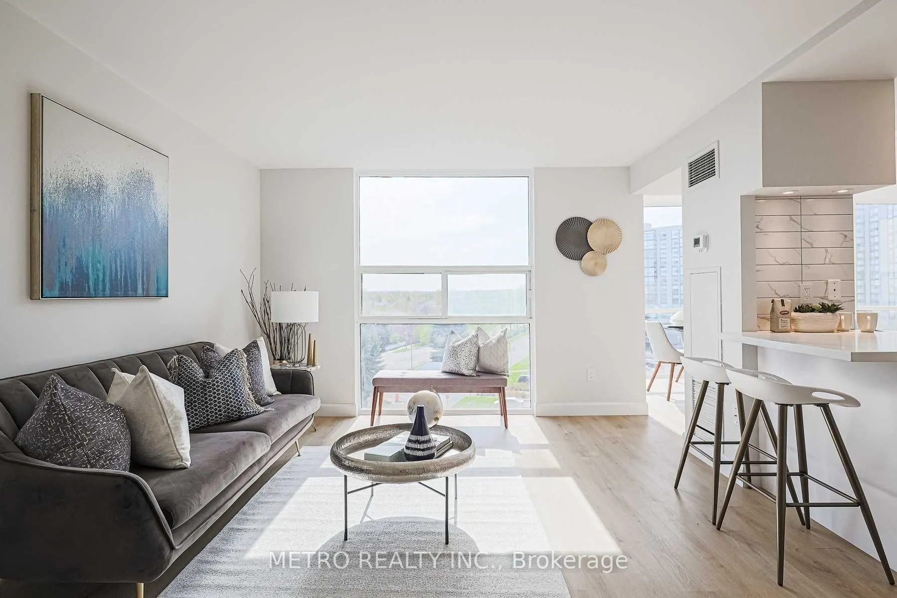30 Harding Boulevard #706