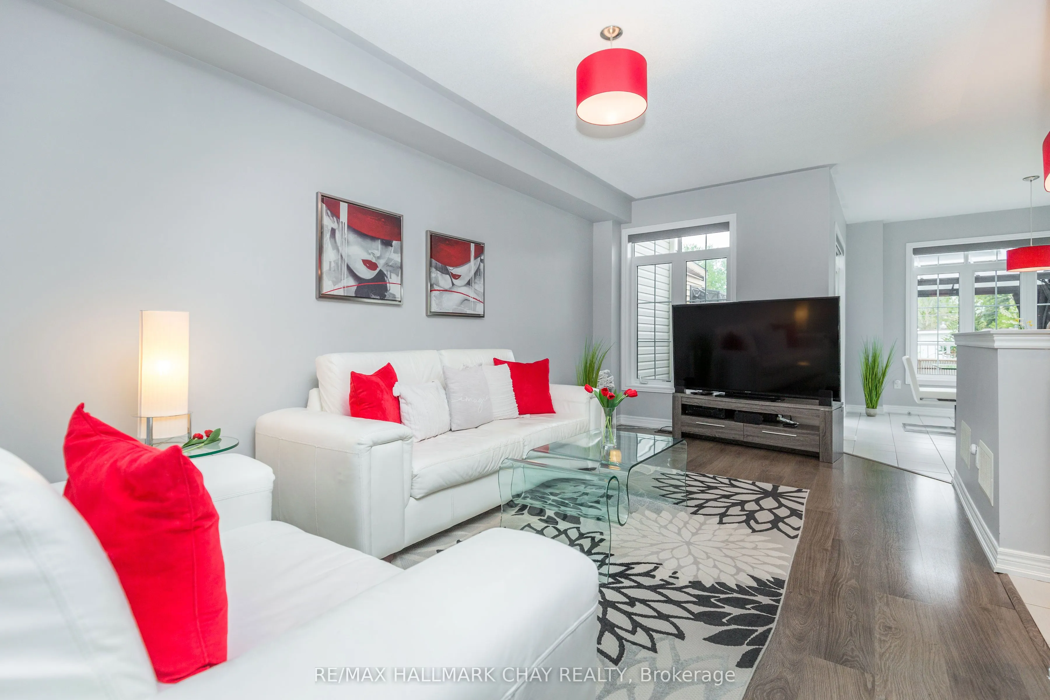 4 Greenwood Drive
