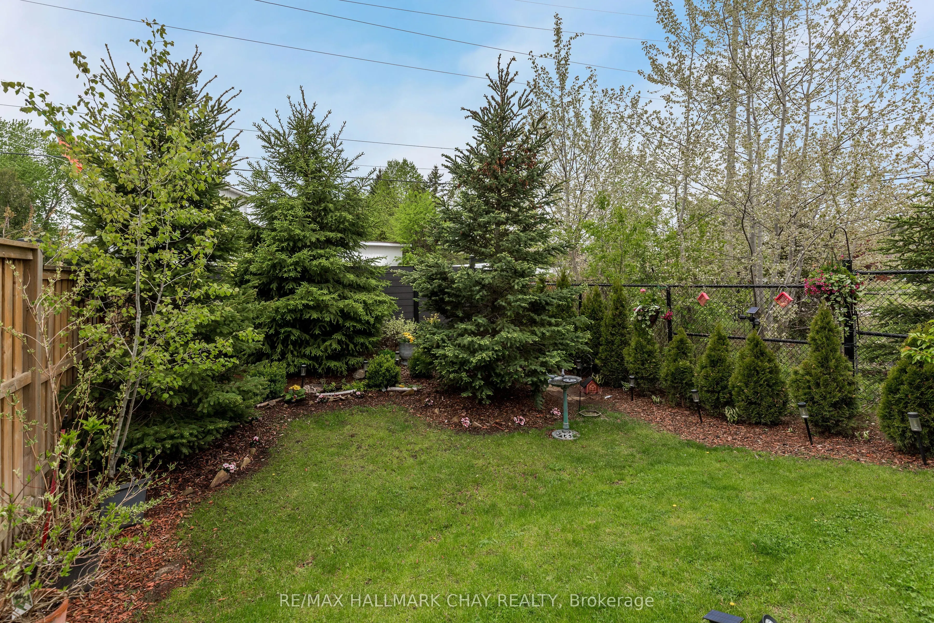 4 Greenwood Drive