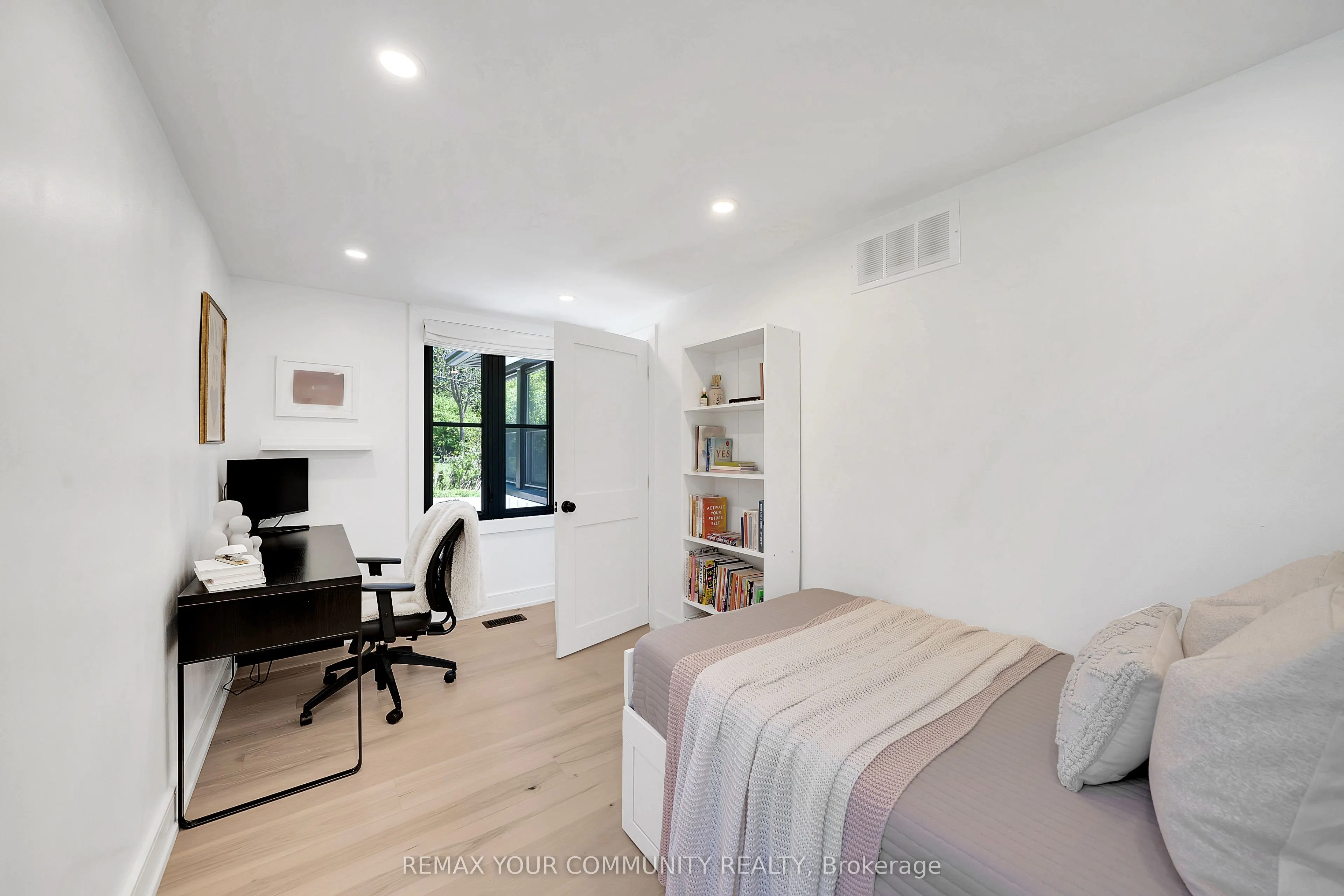 12768 Weston Road