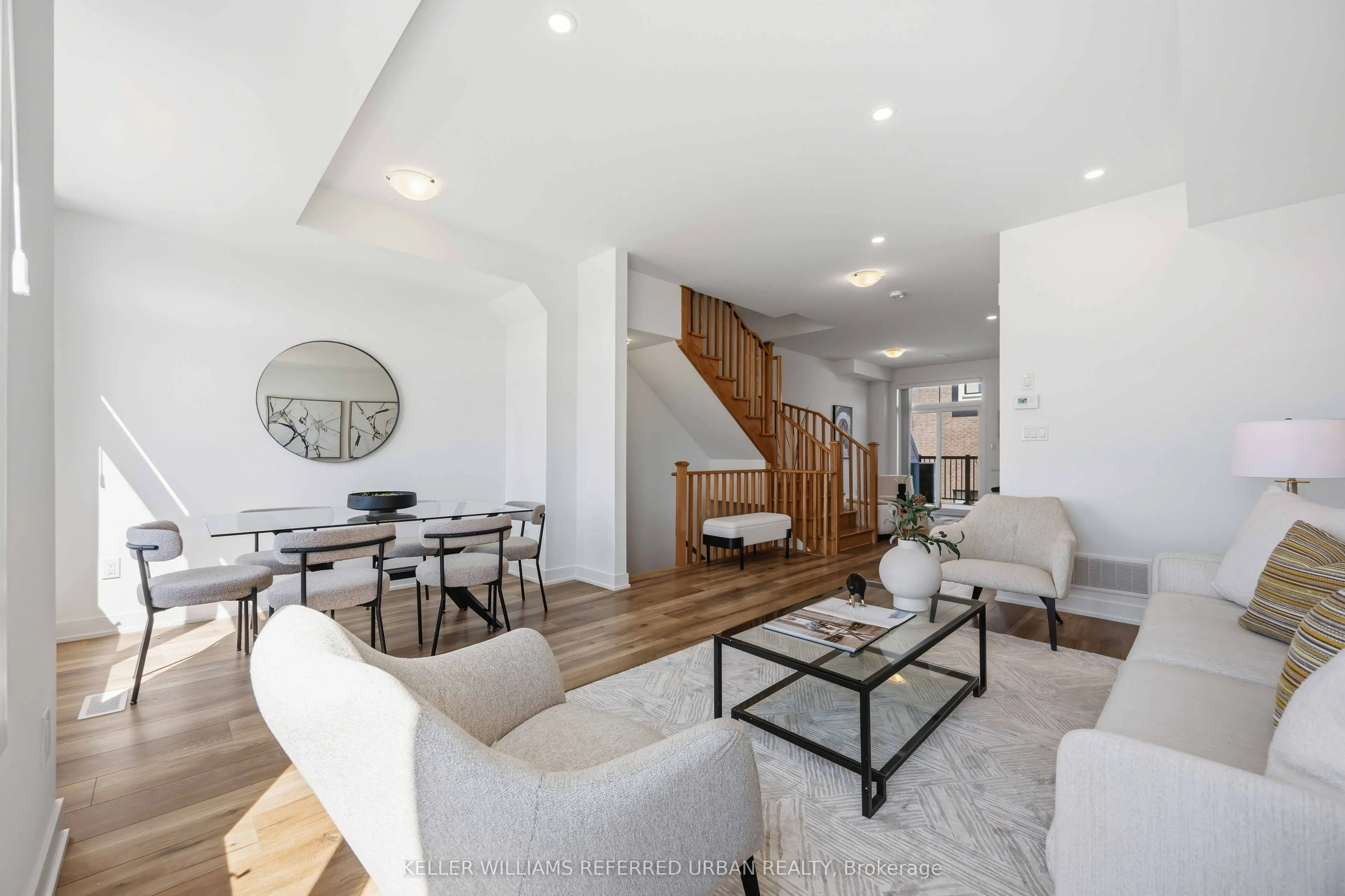 5458 Main Street