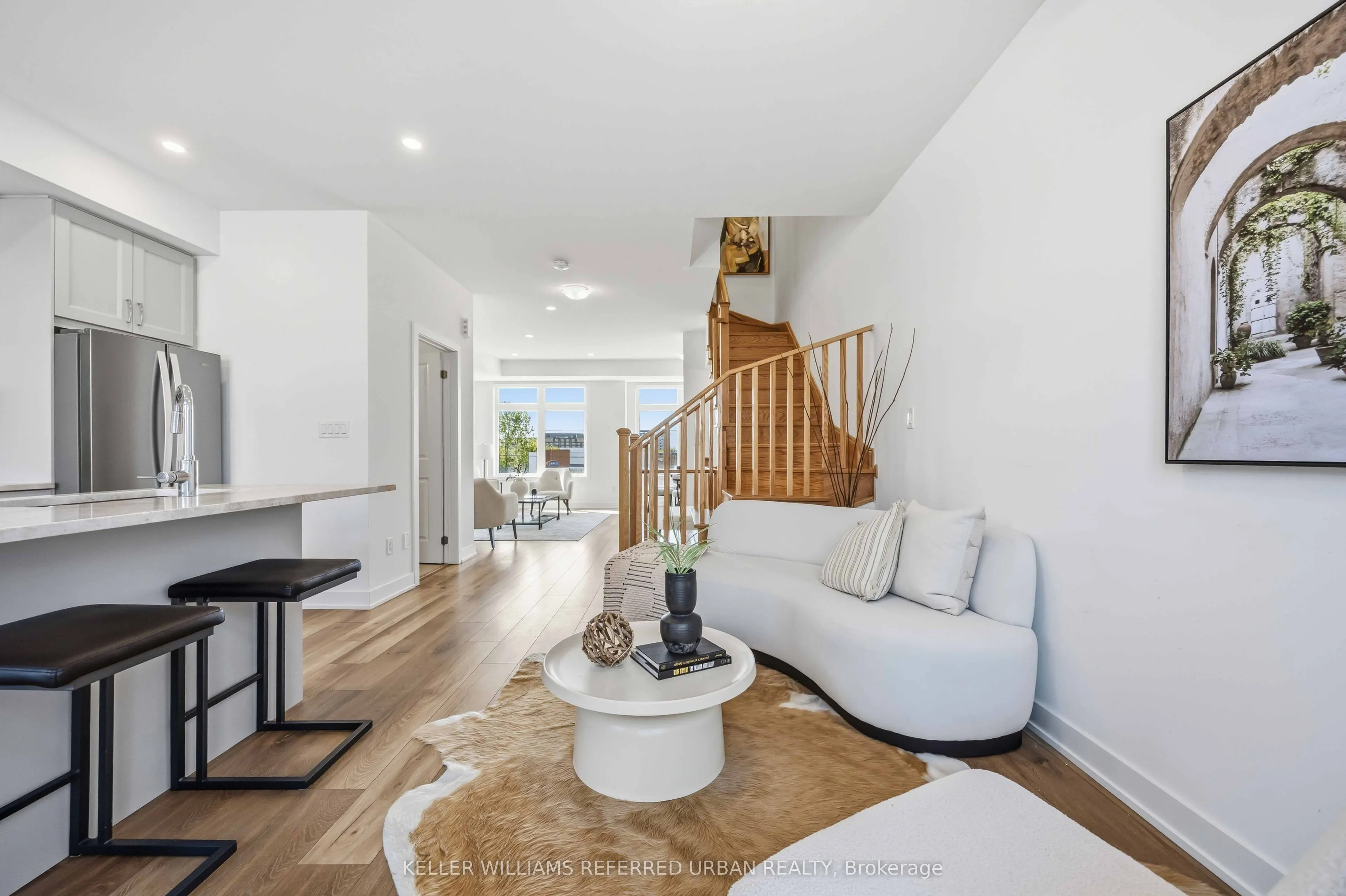 5458 Main Street