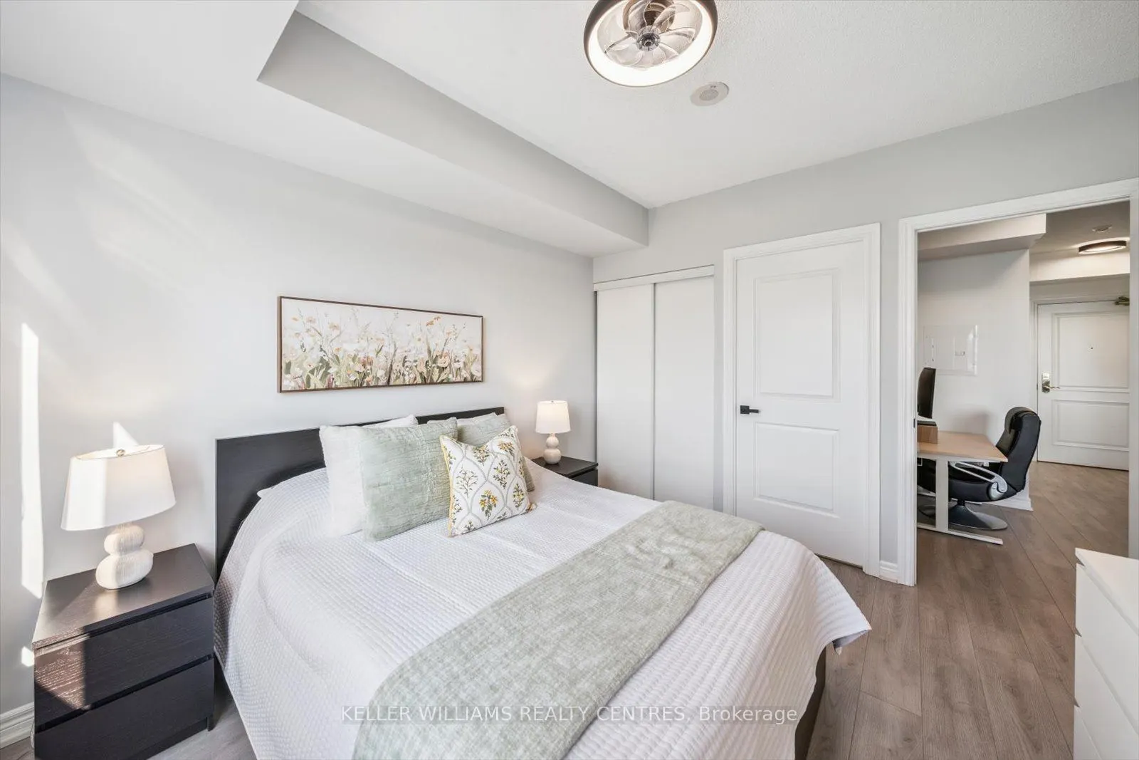 9245 Jane Street #902