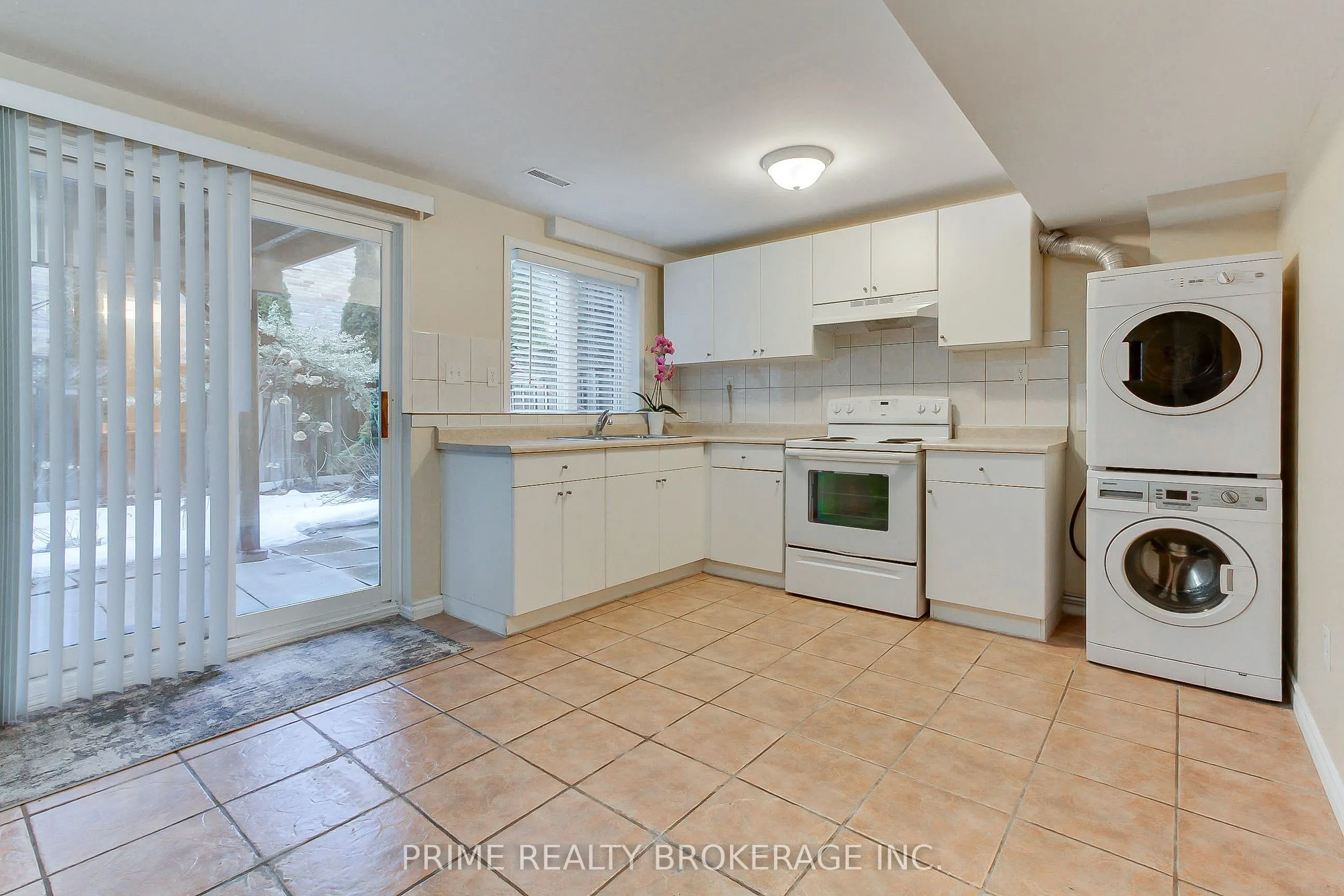 66 Earl Stewart Drive