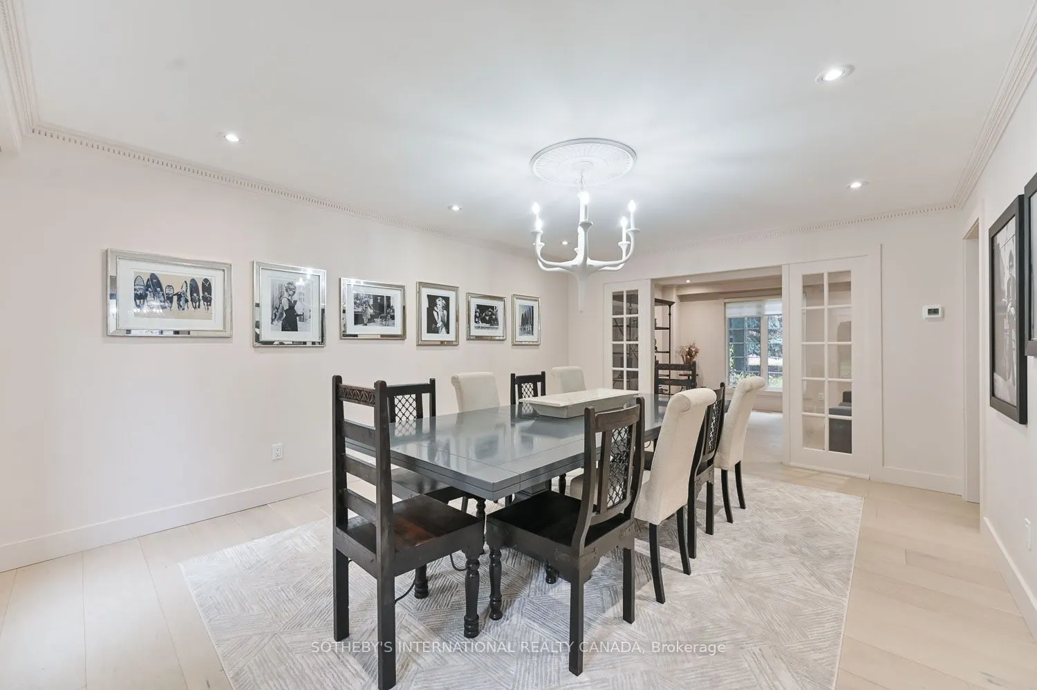 23 Hill Farm Road