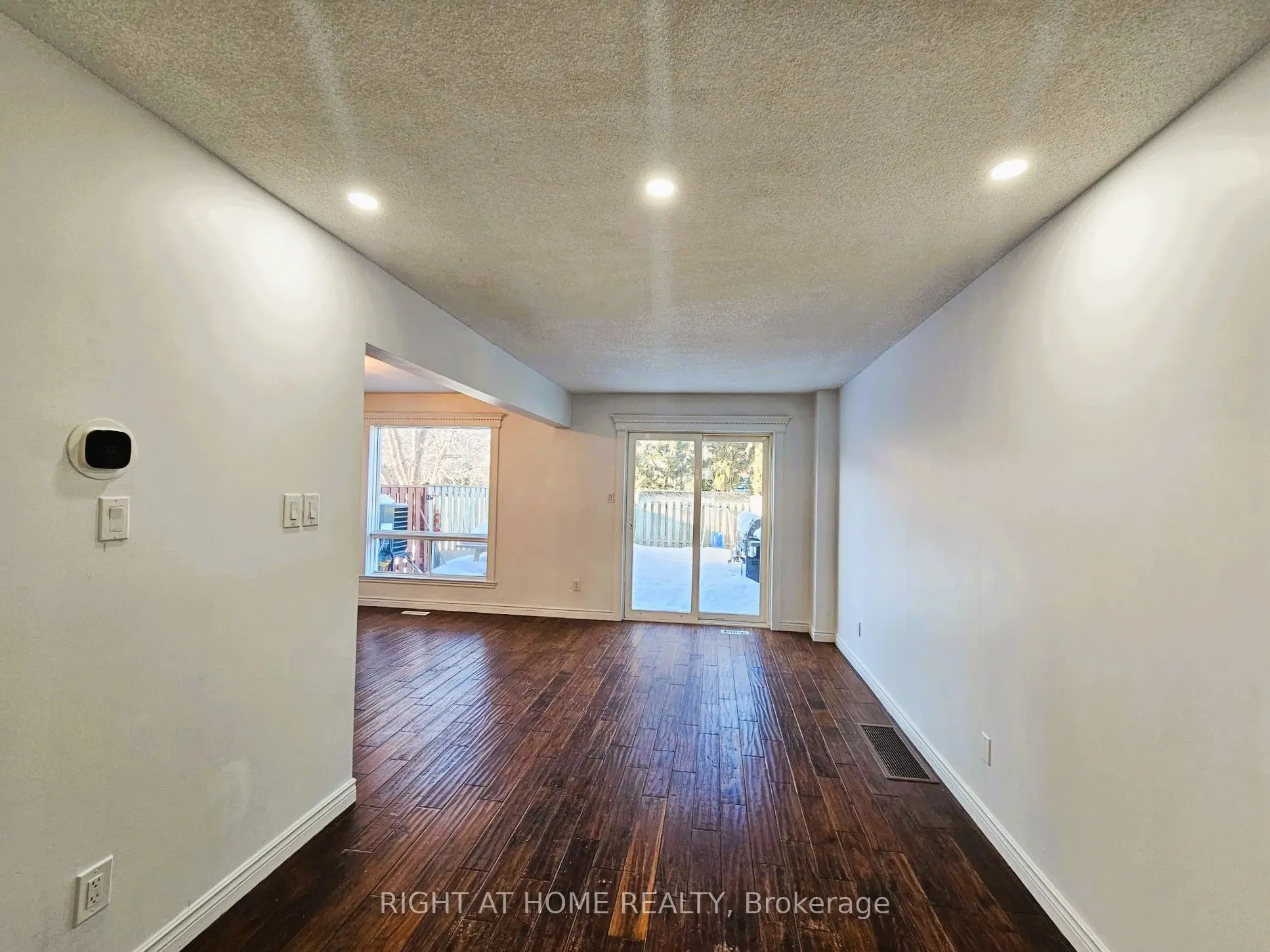 206 Fairwood Drive