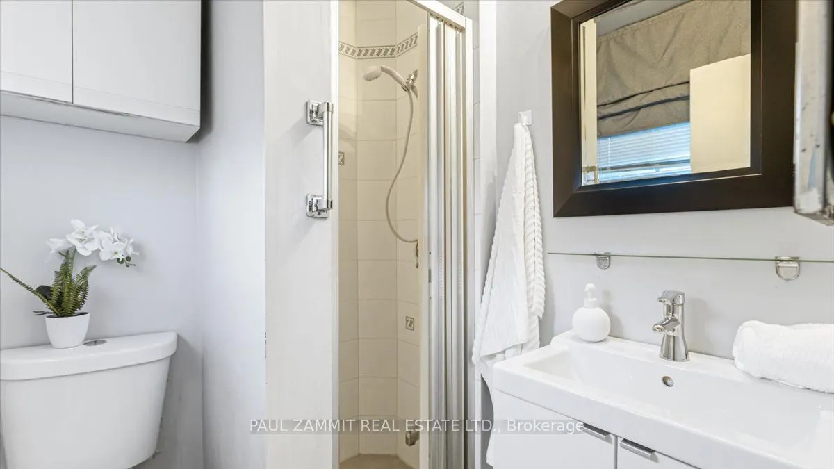 27 Ladyslipper Court