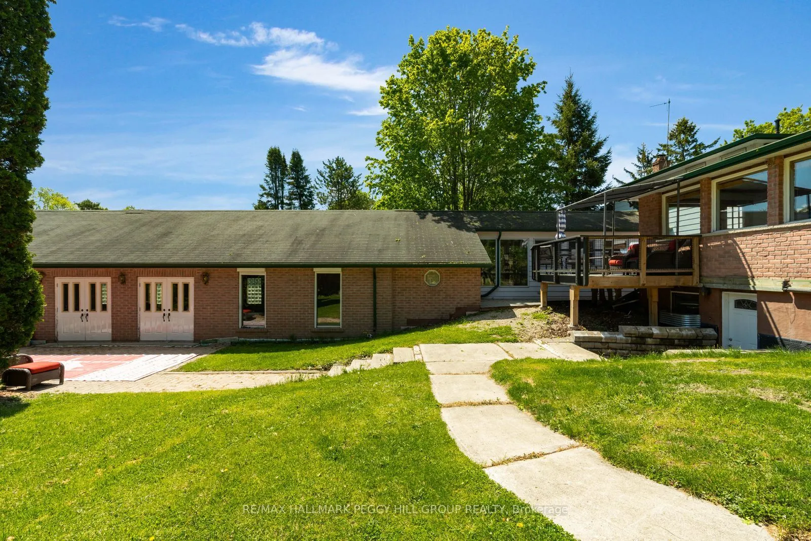 2145 18th Side Road