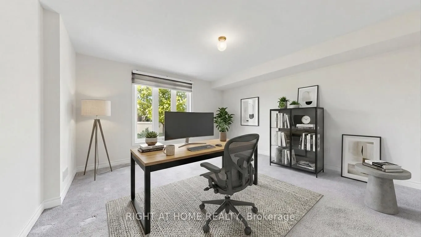 126 Kingsmere Crescent