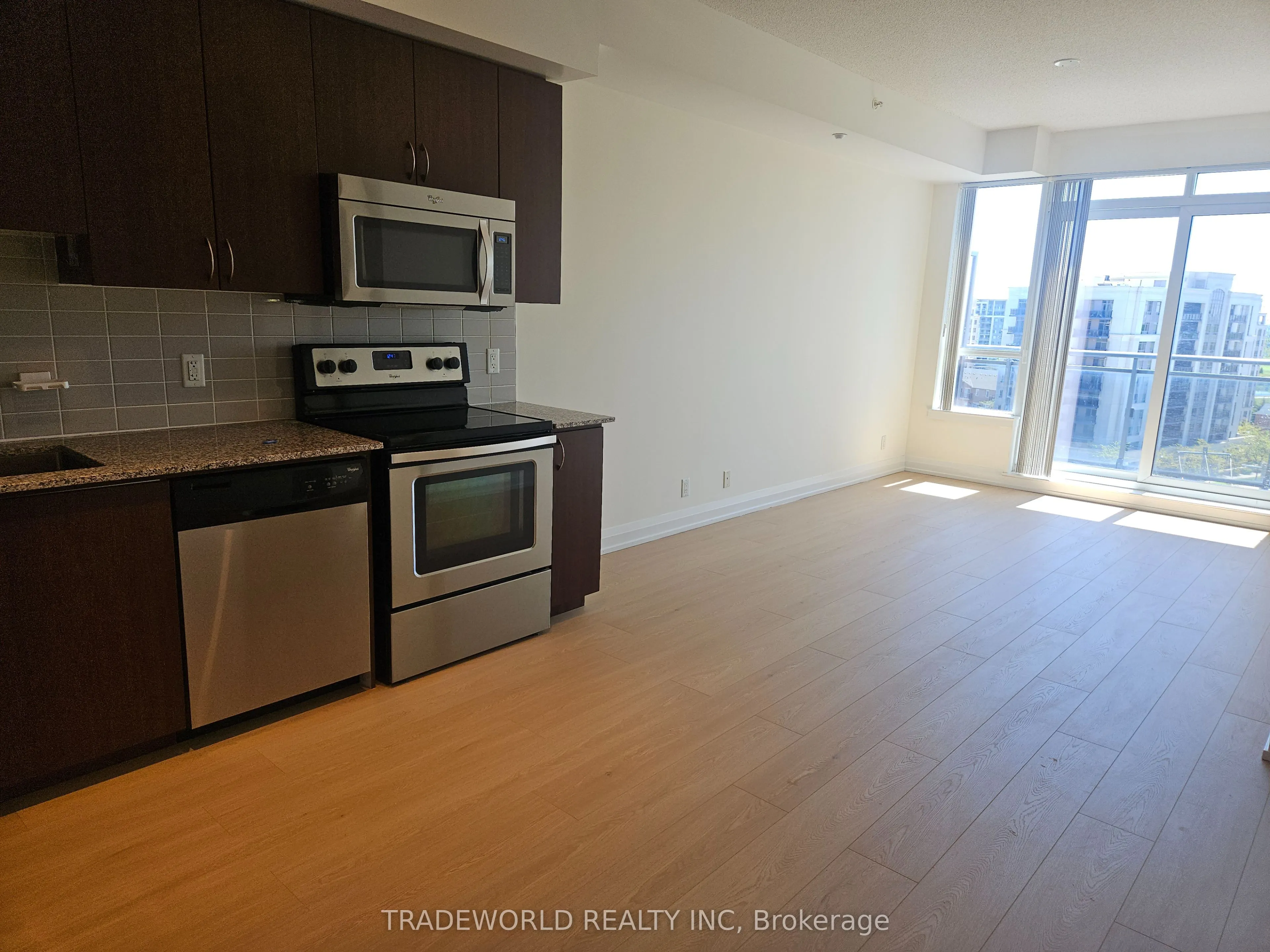 370 Highway 7 E #1009