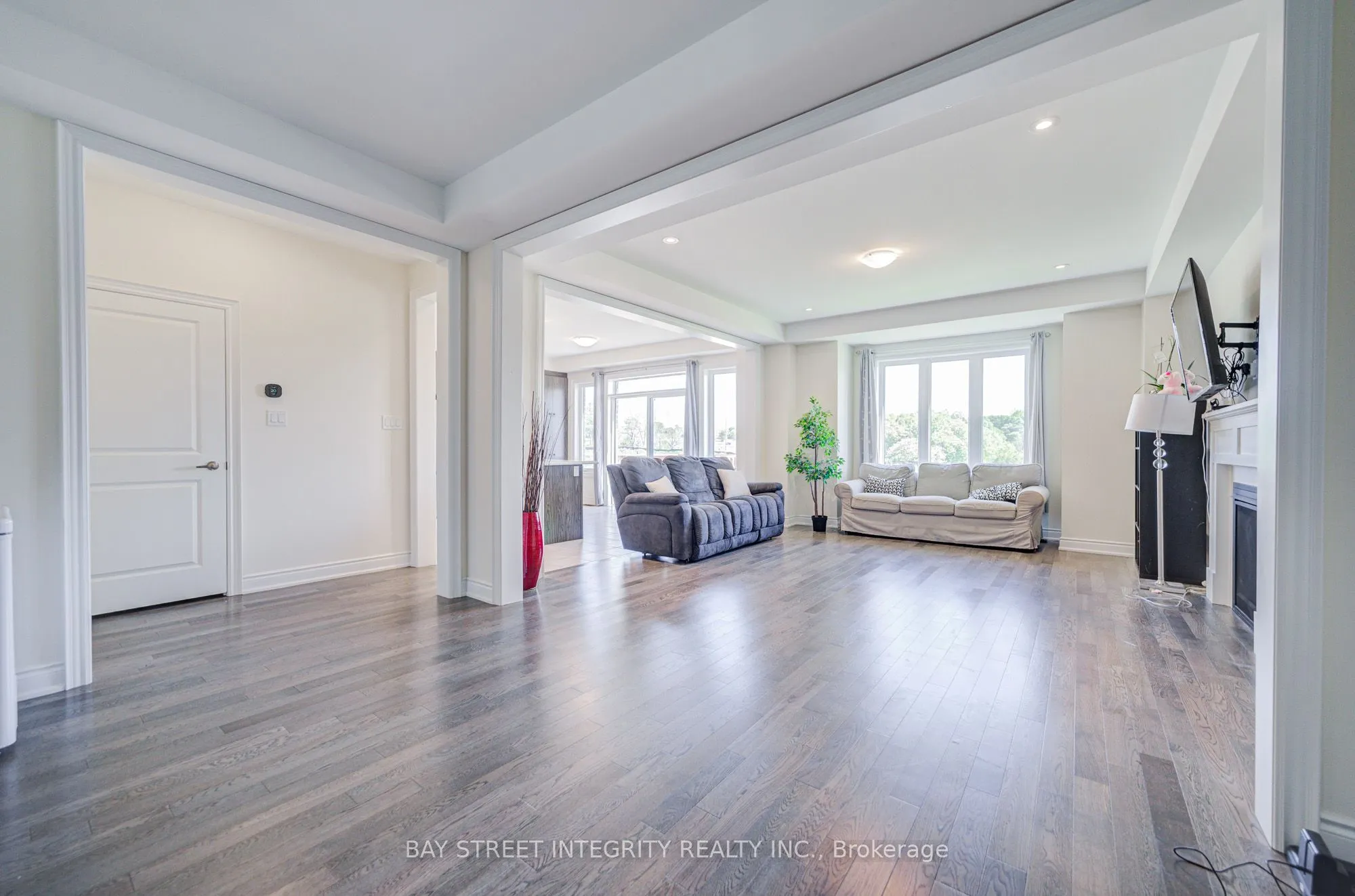 41 Kenneth Rogers Crescent