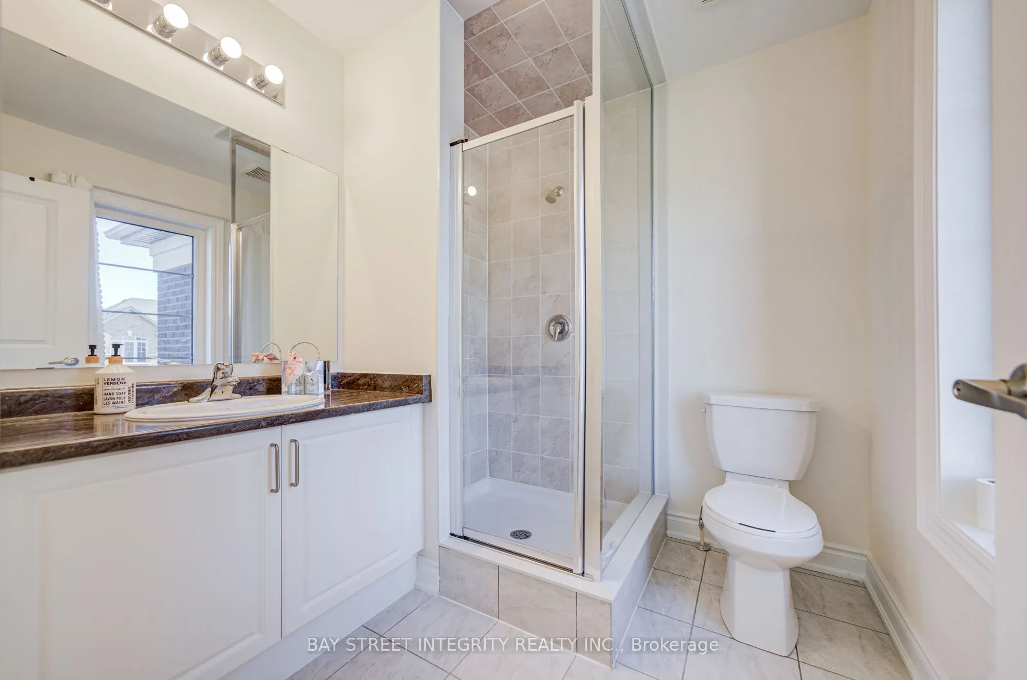 41 Kenneth Rogers Crescent