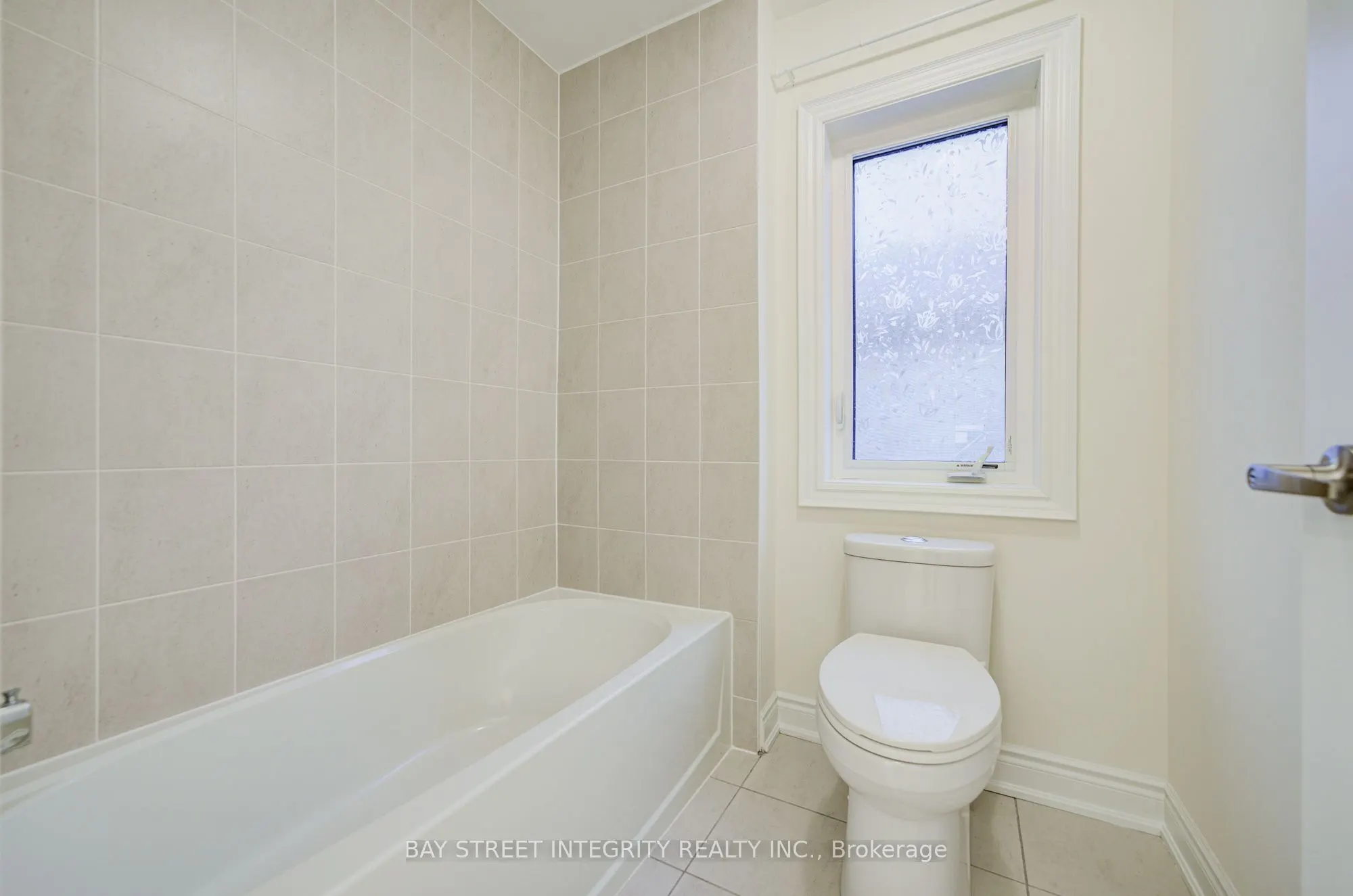 41 Kenneth Rogers Crescent