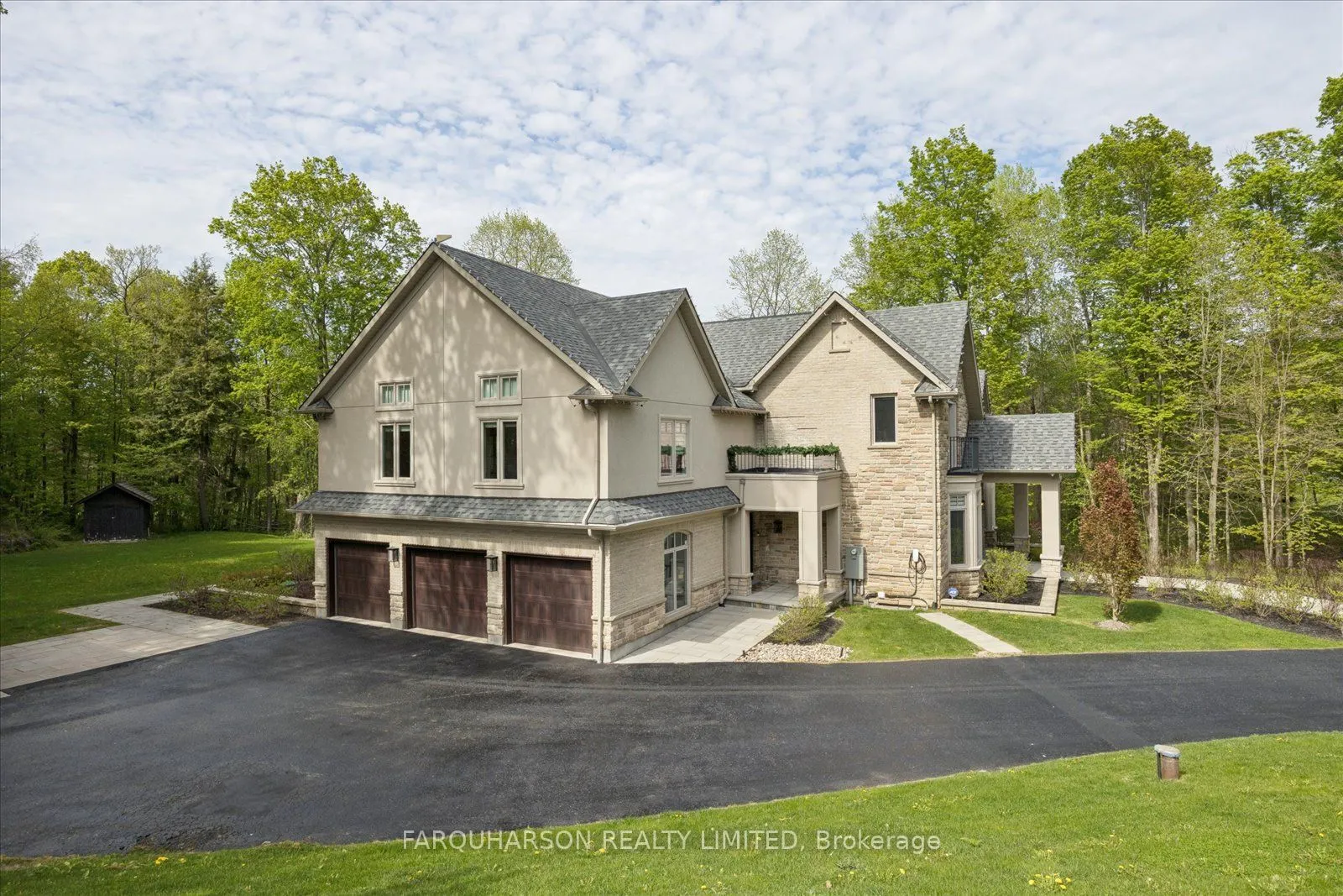 19 Glenhill Trail