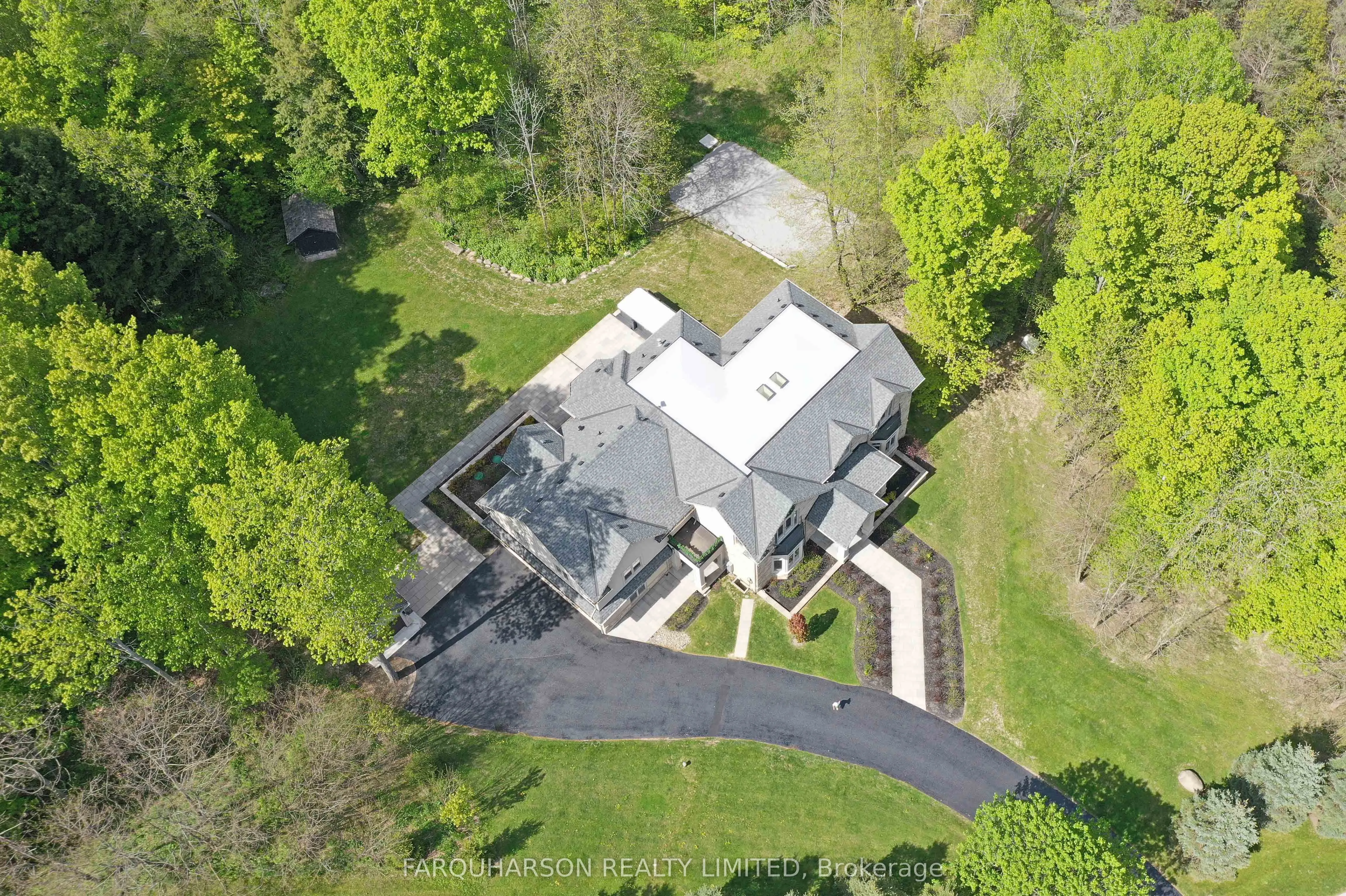 19 Glenhill Trail